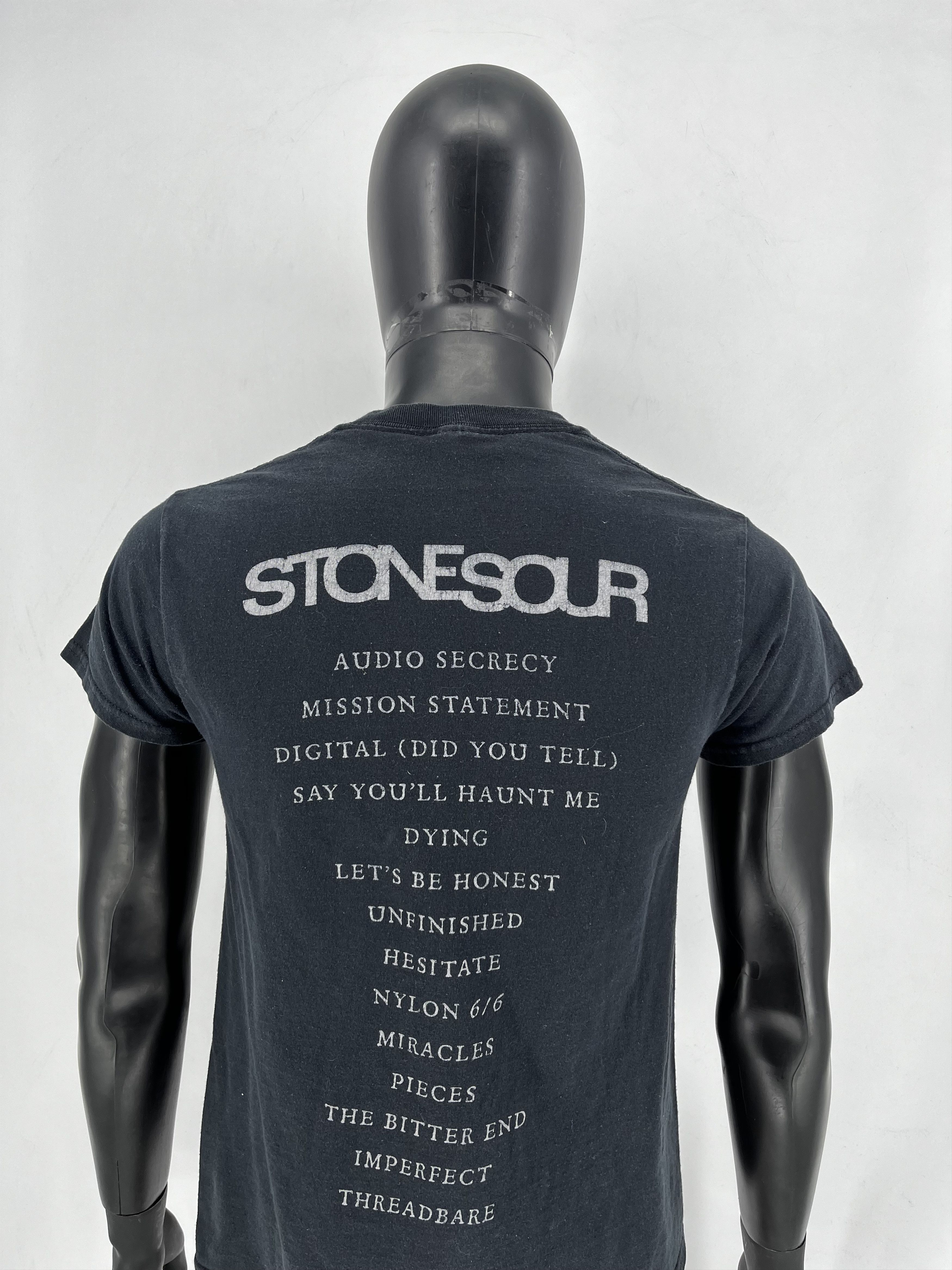 Band Tees Vintage Y2K Stone Sour Band Tee Big Logo Streetwear Size S Size US S / EU 44-46 / 1 - 11 Thumbnail
