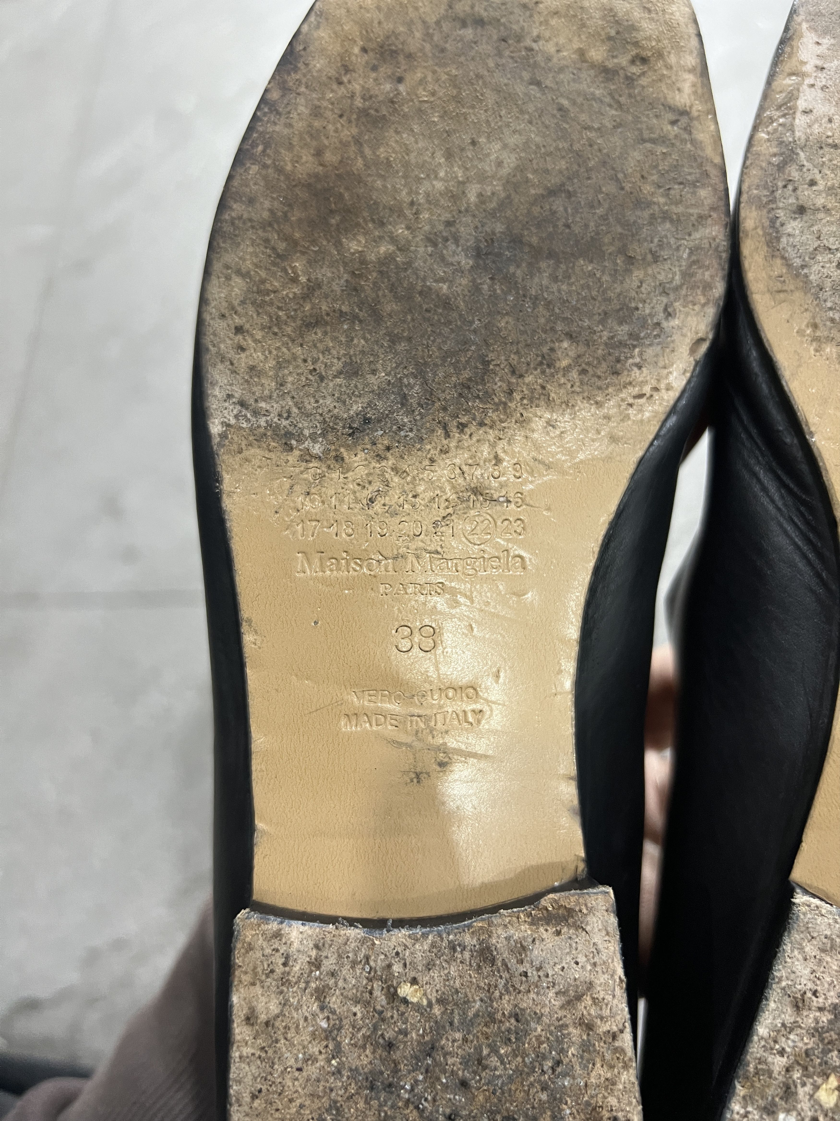 Maison Margiela Maison Margiela 22 Black Leather Mary Jane Flats Pointed Toe Size US 8 / IT 38 - 7 Thumbnail