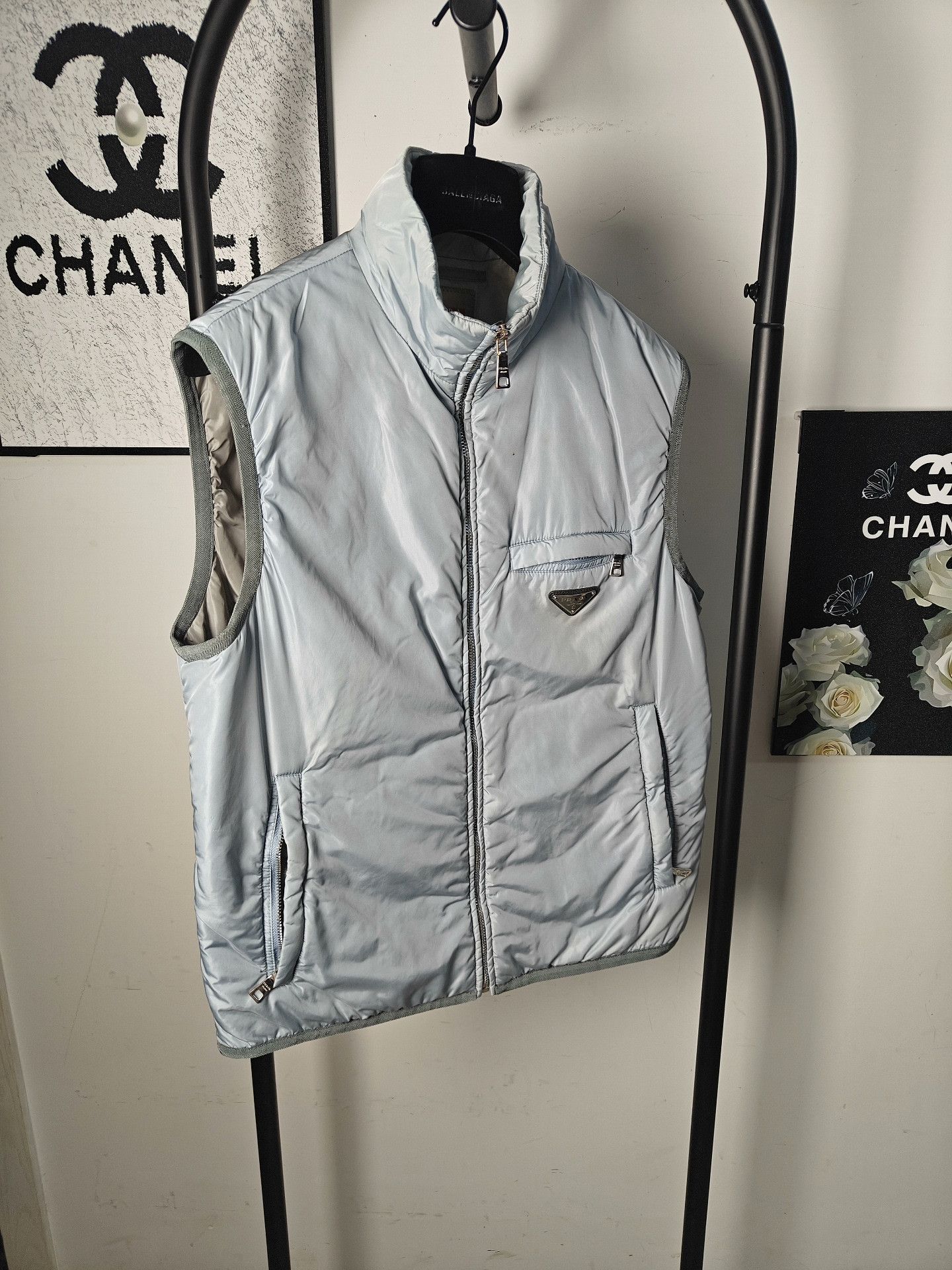 Prada Prada Down White Heavy Coat m Men Size US M / EU 48-50 / 2 - 1 Thumbnail