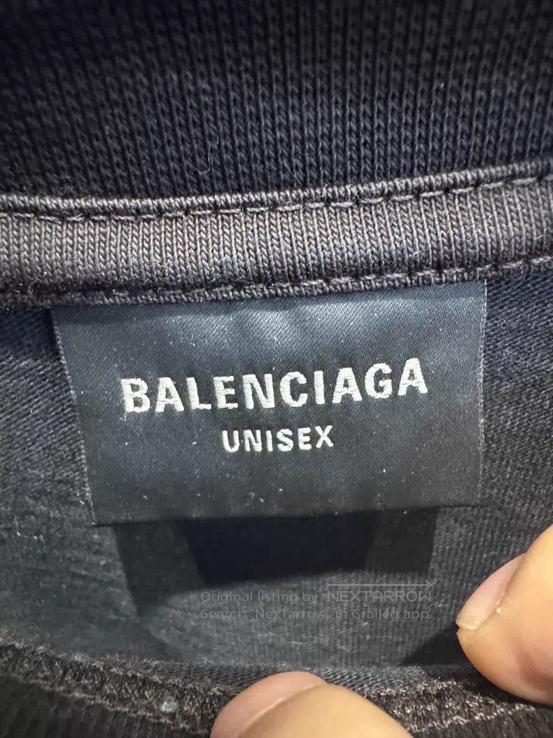 Balenciaga Balenciaga Embroidered Short Sleeve T-Shirt Size US S / EU 44-46 / 1 - 3 Thumbnail