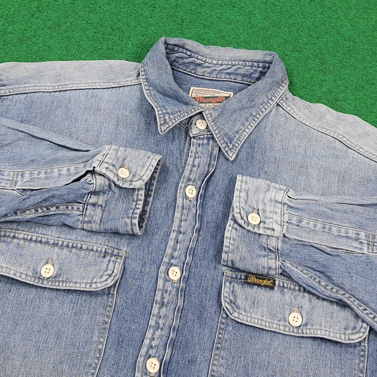 Wrangler Vintage Wrangler Denim Button Up Shirt C301N68 Size US M / EU 48-50 / 2 - 5 Thumbnail