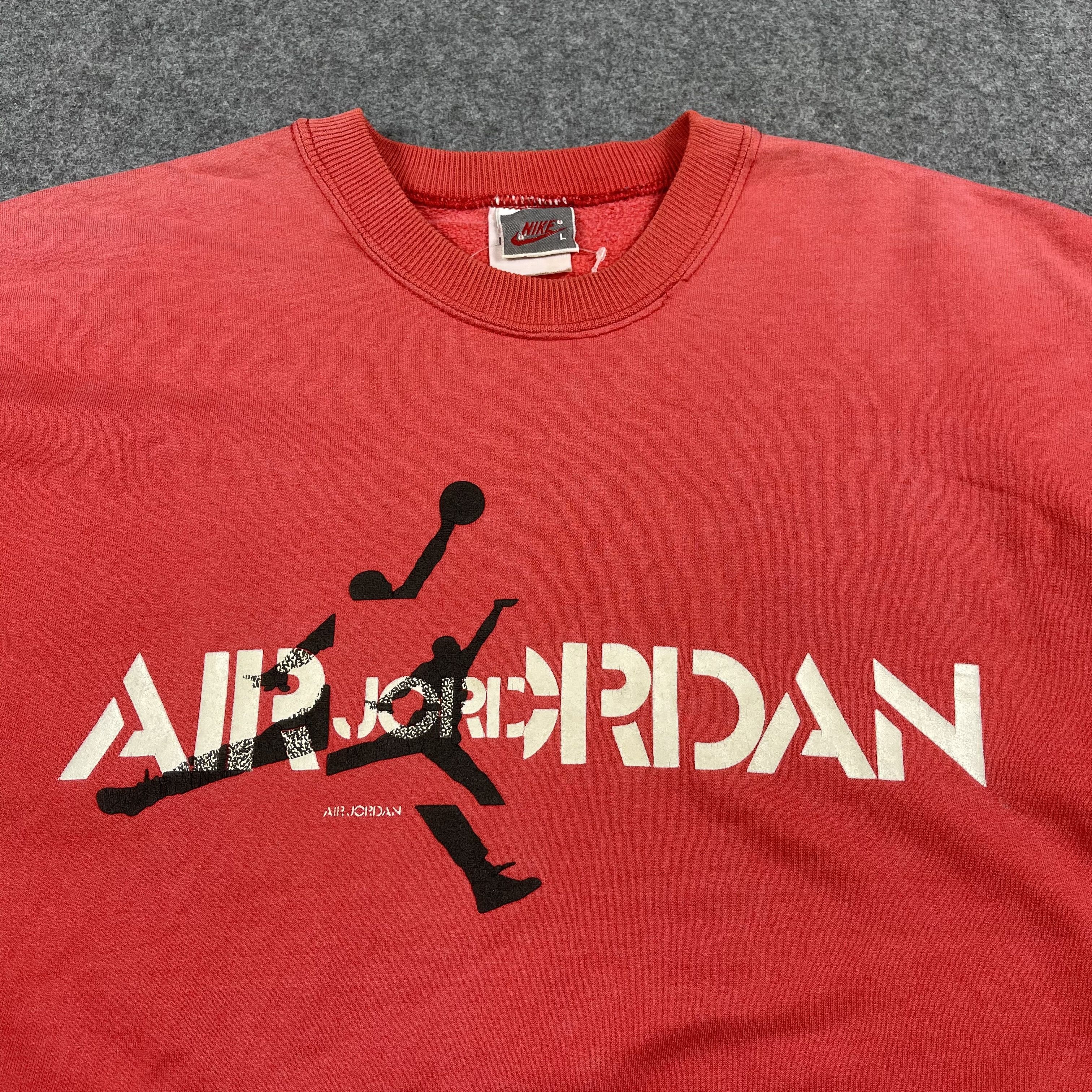 Nike Vintage Nike Air Jordan Sweatshirt F28 Size US L / EU 52-54 / 3 - 3 Thumbnail