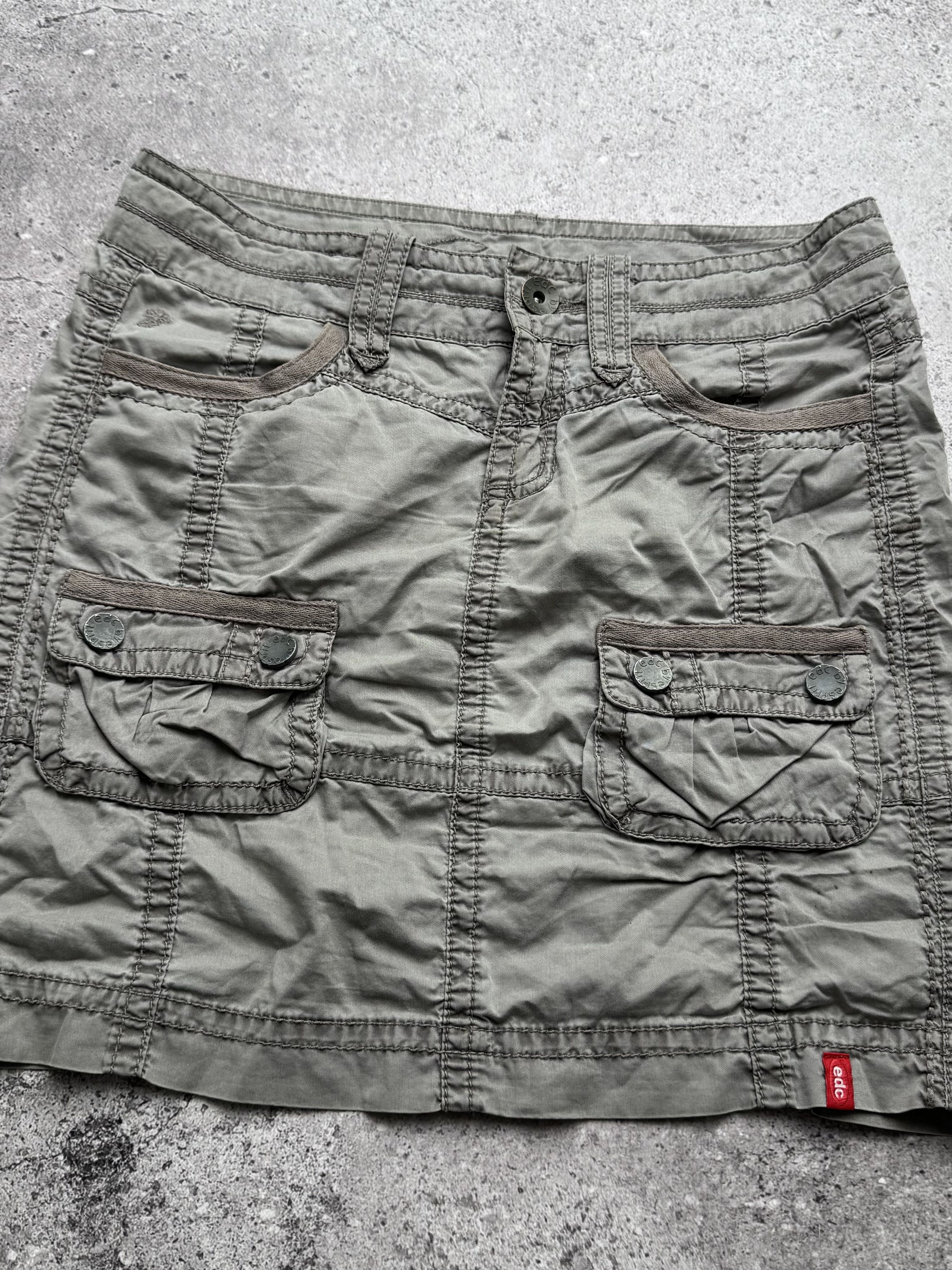Vintage Y2K Khaki Cargo Mini Skirt Utility Pocket Low Rise (E8) Size 27" / US 4 / IT 40 - 2 Thumbnail