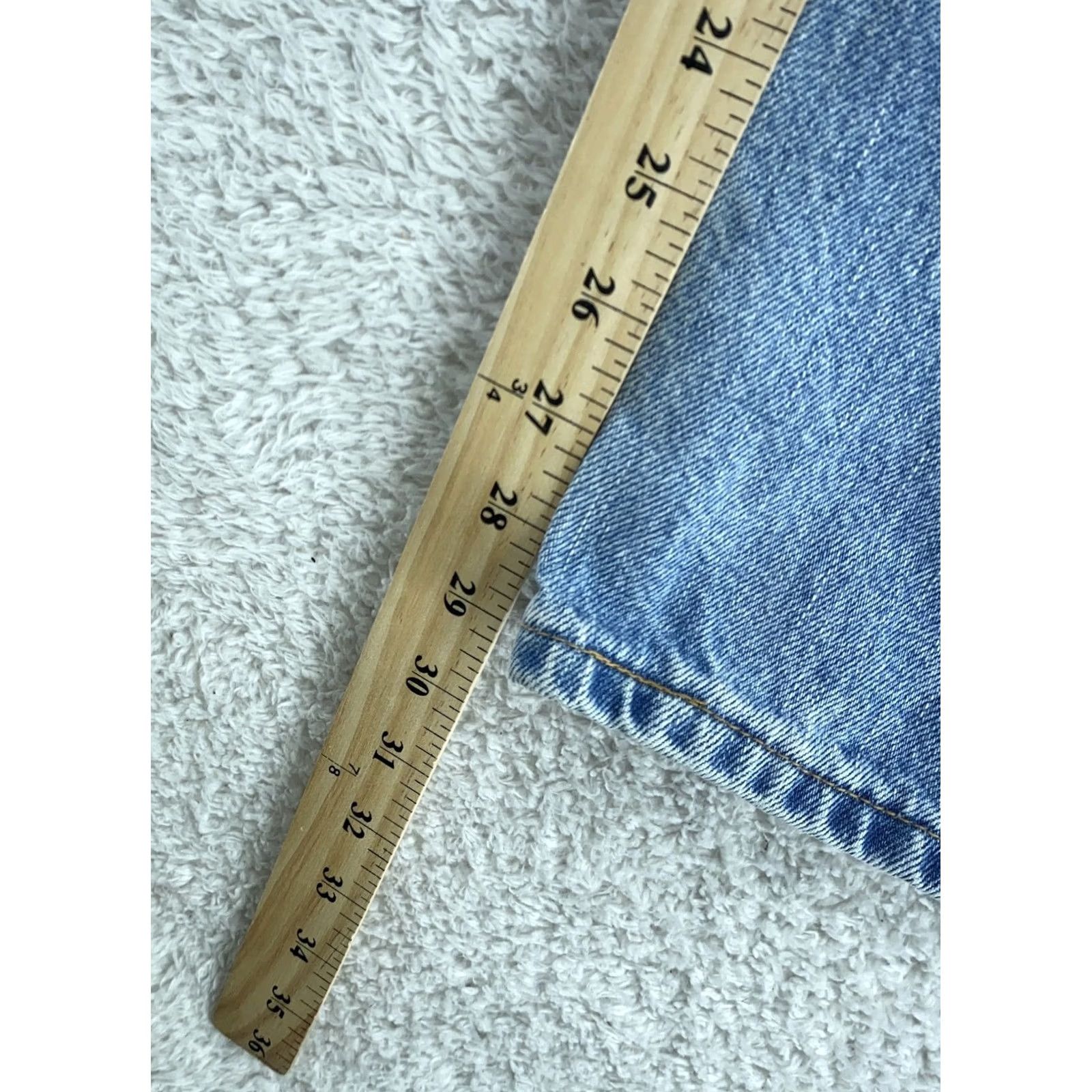 Levi's Vintage Levi's 550 Relaxed Fit Jeans Mens Blue Tapered Leg Denim Actual 33x29 Size US 33 - 7 Thumbnail
