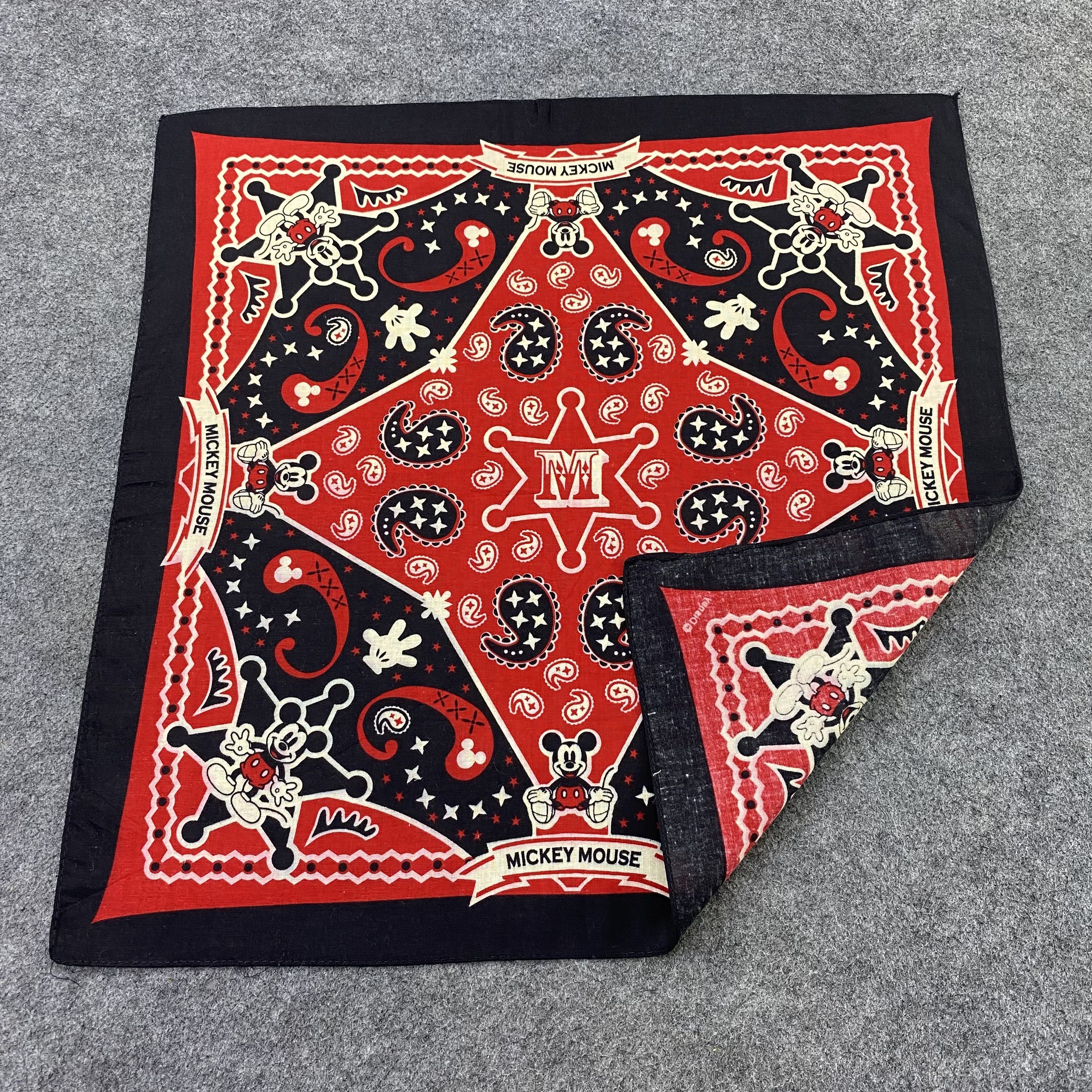 Anime Disney Handkerchief Cartoon Mickey mouse-B1419 Size ONE SIZE - 5 Thumbnail