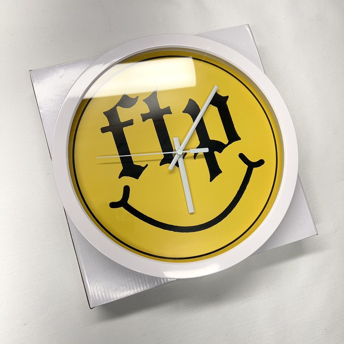 Pre-owned Fuck The Population New Ftp  Smiley Wall Logo Clock Yellow