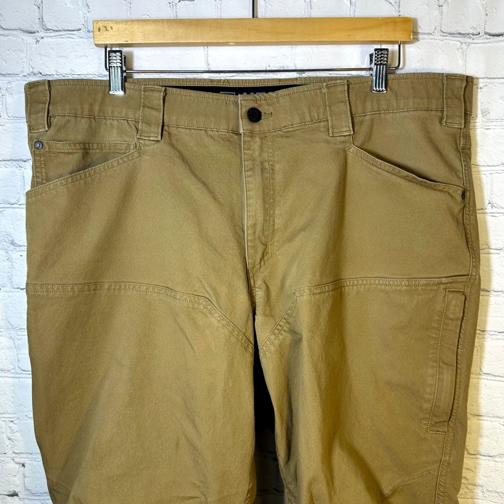 CO VINTAGE? No. Size US 40 / EU 56 - 2 Thumbnail