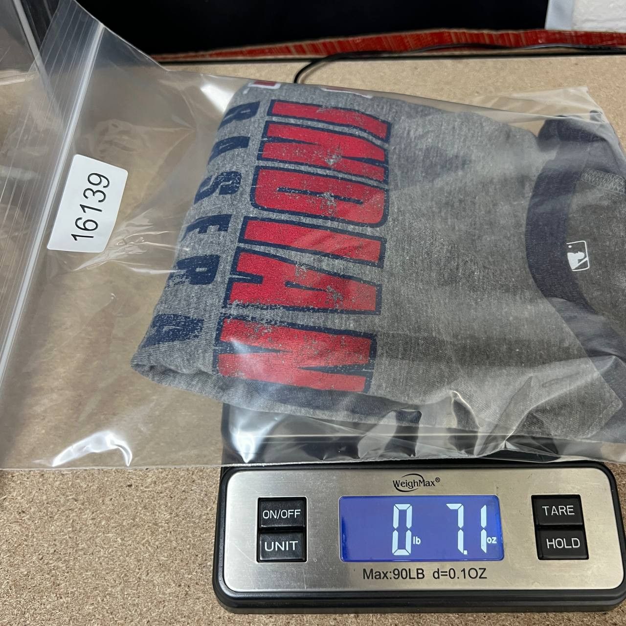 Other Cleveland Indians Guardians Shirt Men Large Fanatics New L Size US L / EU 52-54 / 3 - 8 Thumbnail