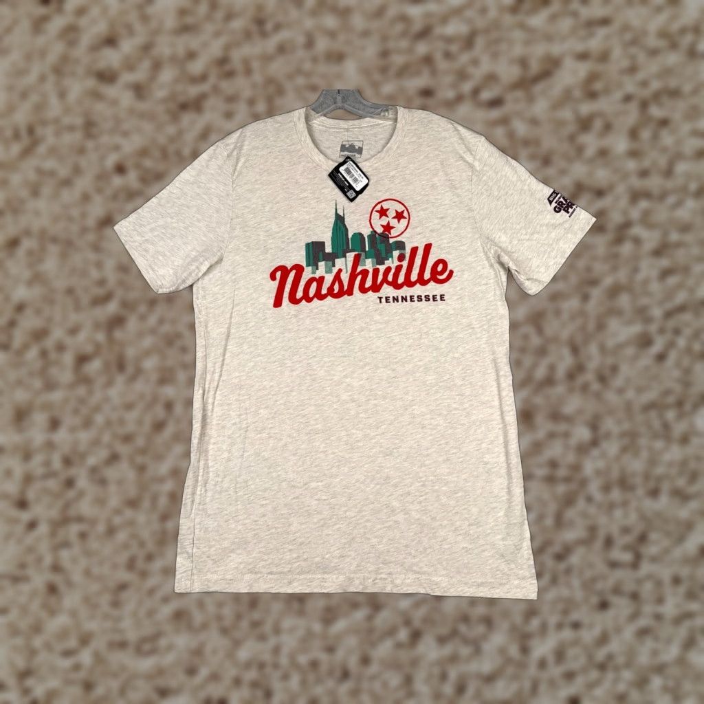 Vintage Nashville Grand Prix Shirt Legends Global Merchandise Adult Large Beige Short Sleeve Crew Neck Indycar Indy T-Shirt Car Racing Logo Men’s Large Beige Size US L / EU 52-54 / 3 - 1 Thumbnail