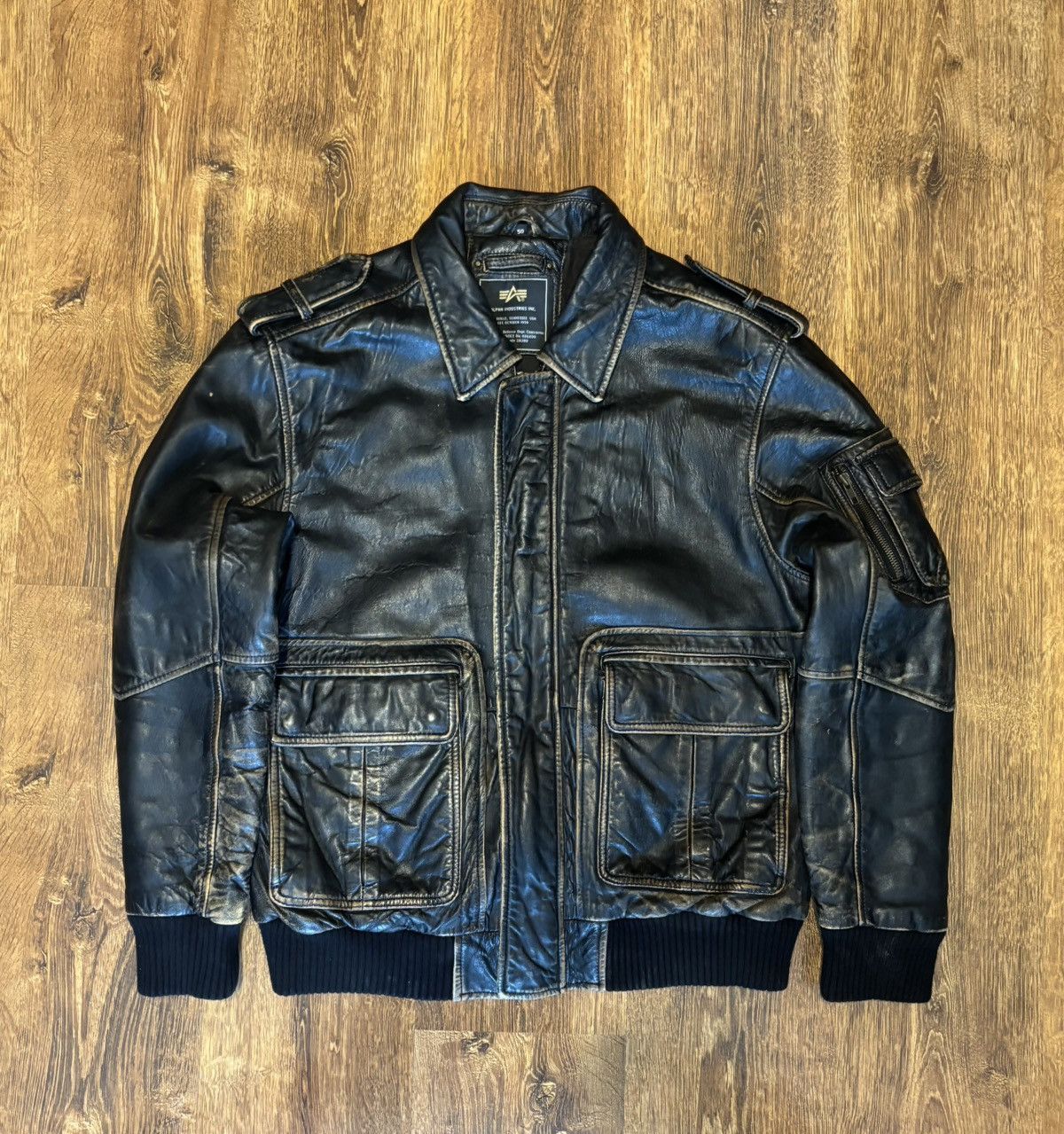 Alpha Industries Alpha Industries Leather Bomber Vintage Military Style Size US L / EU 52-54 / 3 - 1 Thumbnail