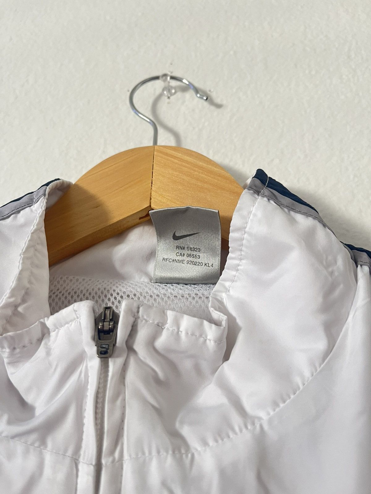Nike Vintage nike track jacket Size US L / EU 52-54 / 3 - 4 Thumbnail