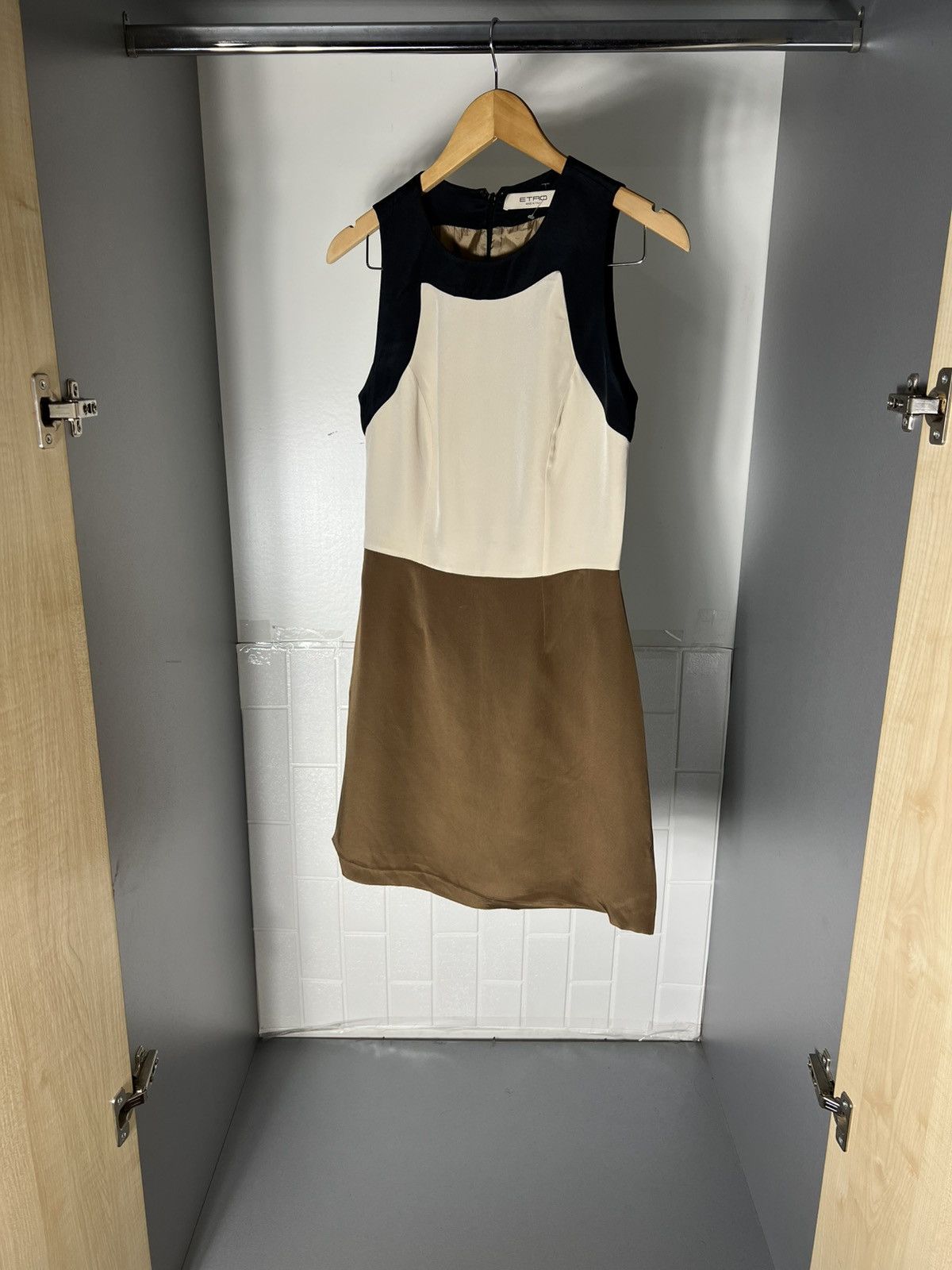 Etro VINTAGE ETRO MILANO ITALIAN DESIGNER DRESSES CASUAL DELUX Size M / US 6-8 / IT 42-44 - 3 Thumbnail