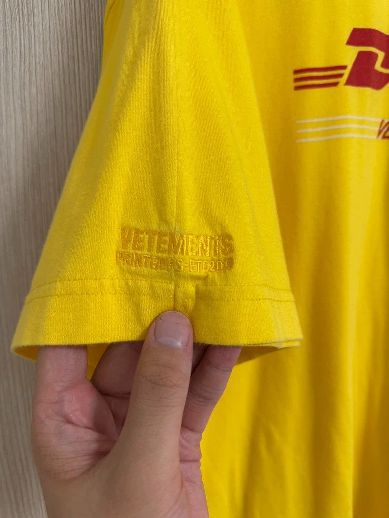 Vetements Vetements 18ss dhl double-layer tee Size US S / EU 44-46 / 1 - 3 Thumbnail