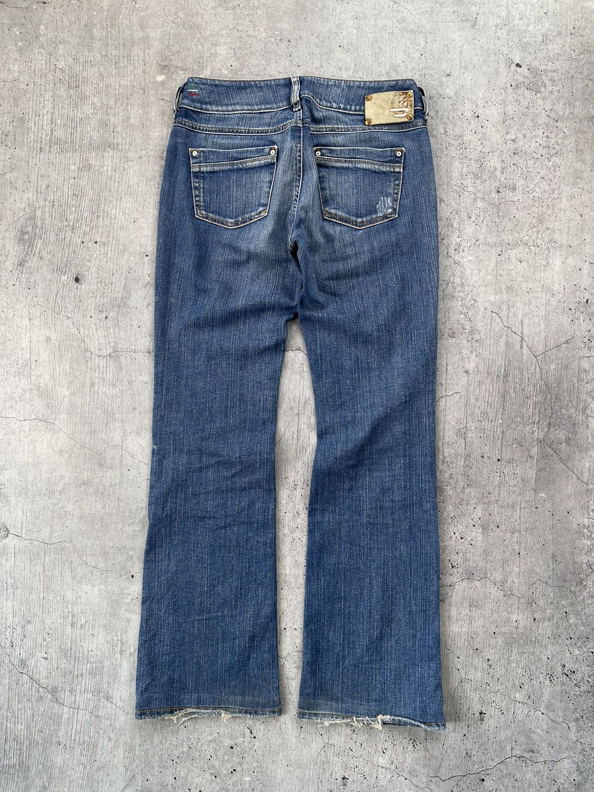 Diesel × Vintage Vintage Y2K Diesel jeans denim faded stretwear style size 32 Size 32" / US 10 / IT 46 - 2 Thumbnail
