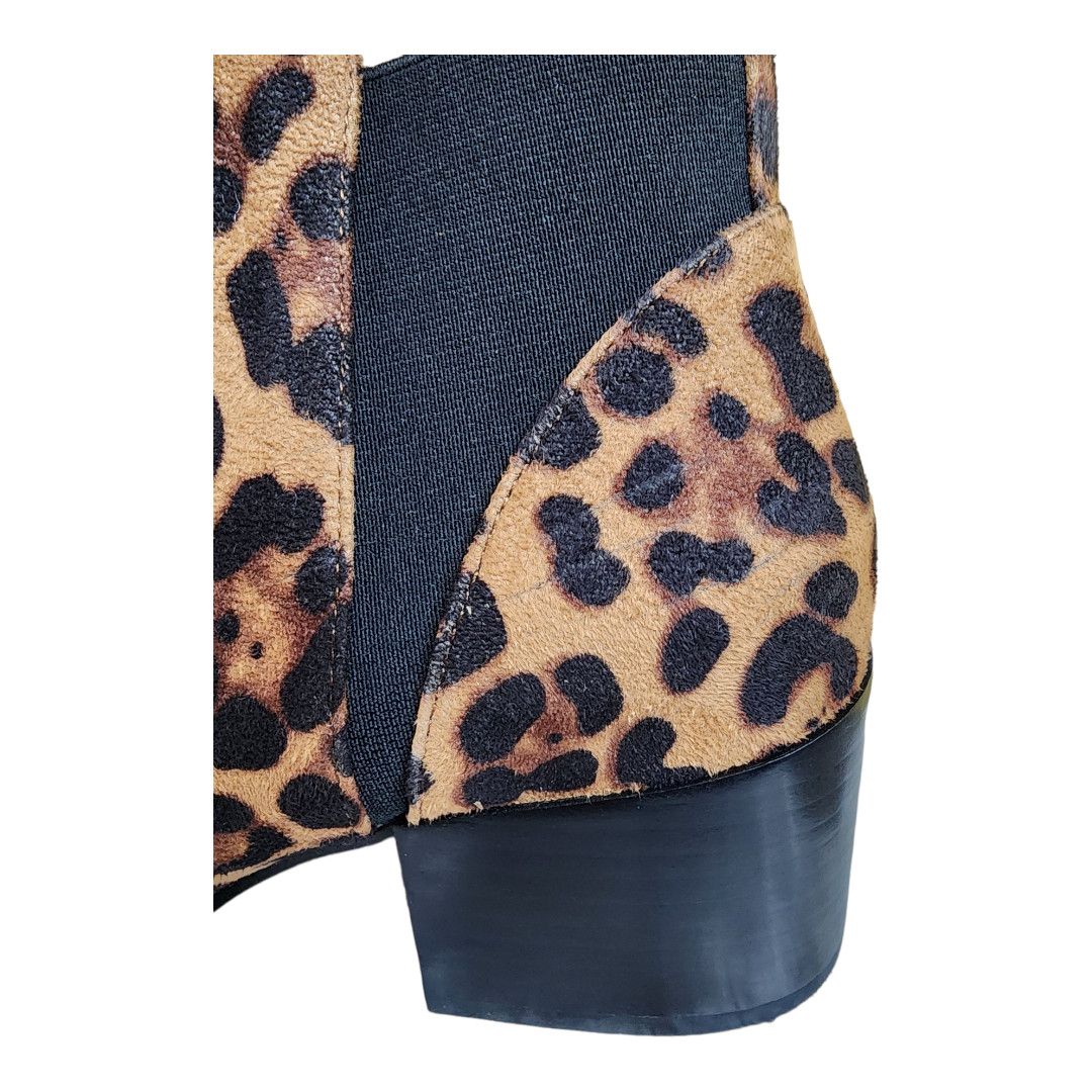 Chinese Laundry Chinese Laundry Finn Leopard Print Ankle Bootie Women’s 6.5 Size US 6.5 / IT 36.5 - 8 Thumbnail