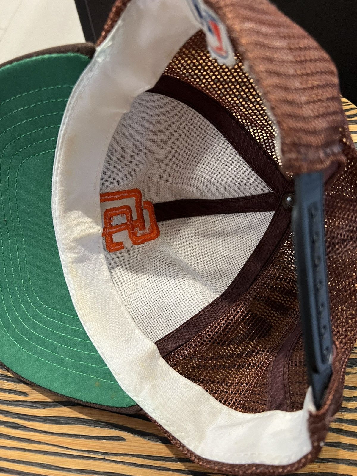 MLB Vintage San Diego Padres Trucker Hat Size ONE SIZE - 3 Thumbnail