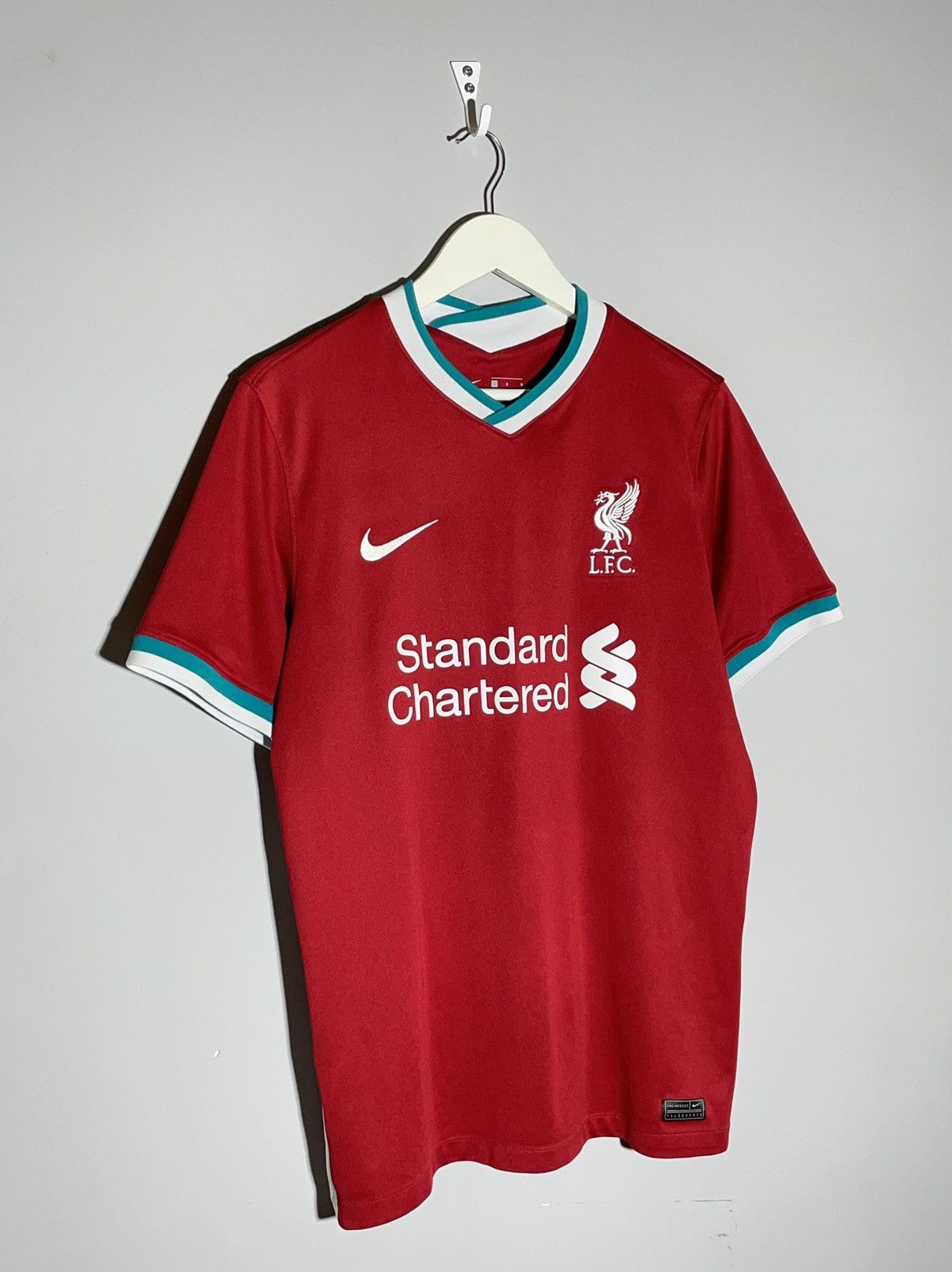 Nike Liverpool Nike 2020/21 Home Y2k Streetwear Football Shirt Size US L / EU 52-54 / 3 - 2 Thumbnail