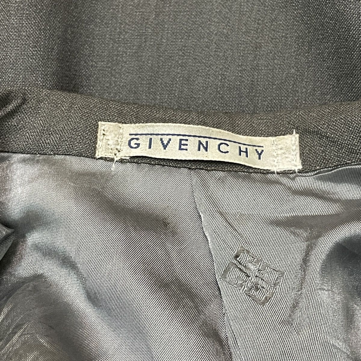 Givenchy 🔥LAST PRICE🔥 Givenchy Double Breasted 2009 Blazer Size 42R - 19 Thumbnail