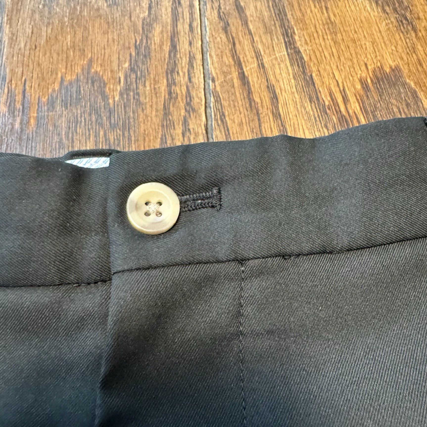 Peter Millar Peter Millar Men's Shorts Golf Black Size 42 Performance Stretch Size US 42 / EU 58 - 2 Thumbnail