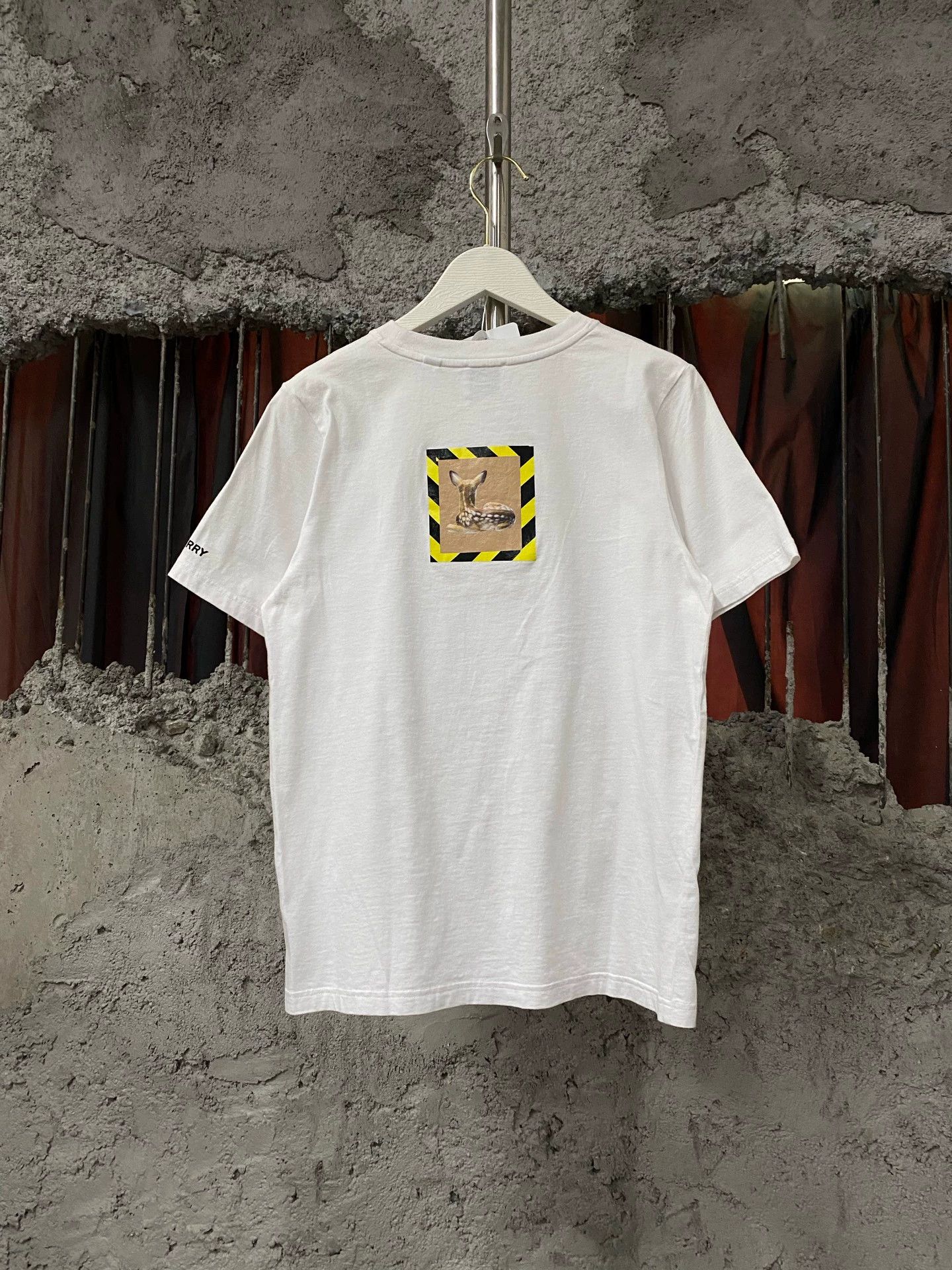 Burberry Burberry 14y 98 new short-sleeve tee Size XXS / US 00 / IT 34 - 2 Thumbnail