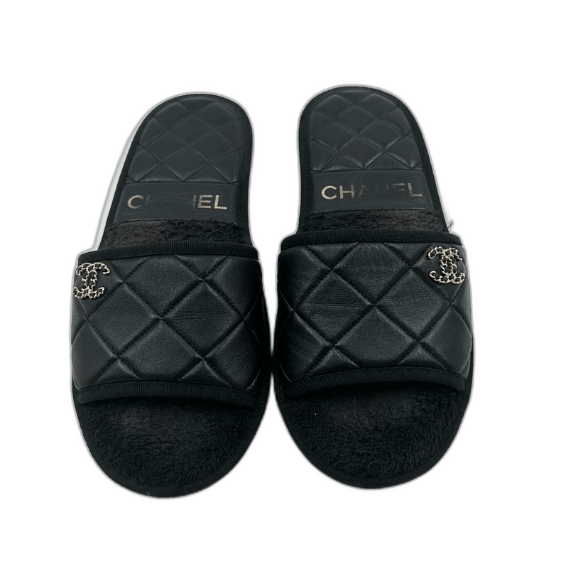 Chanel Chanel Black Quilted Logo Slide Sandals Size US 6 / IT 36 - 1 Thumbnail