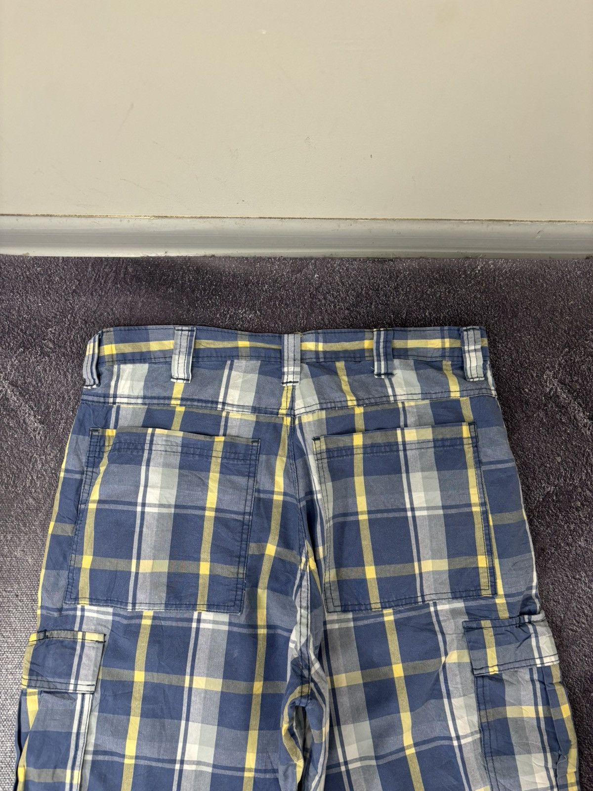Vintage Vintage Wrangler USA Check Dad Hype Casual Cargo Shorts Size US 34 / EU 50 - 14 Thumbnail