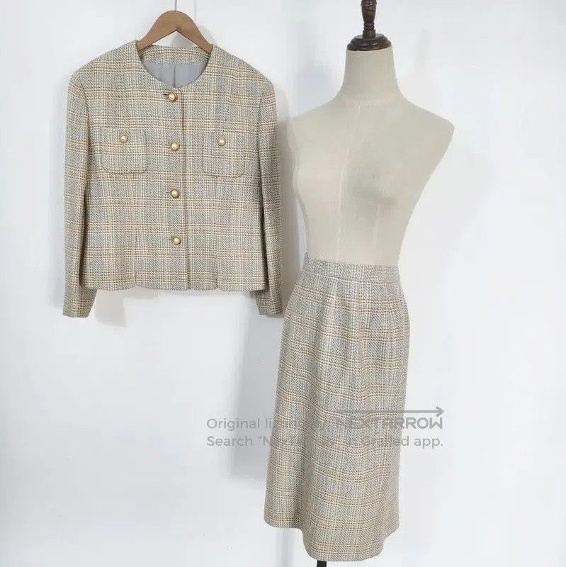 Burberry Burberry Plaid Wool Blend Long Sleeve Dress. Size L / US 10 / IT 46 - 1 Thumbnail