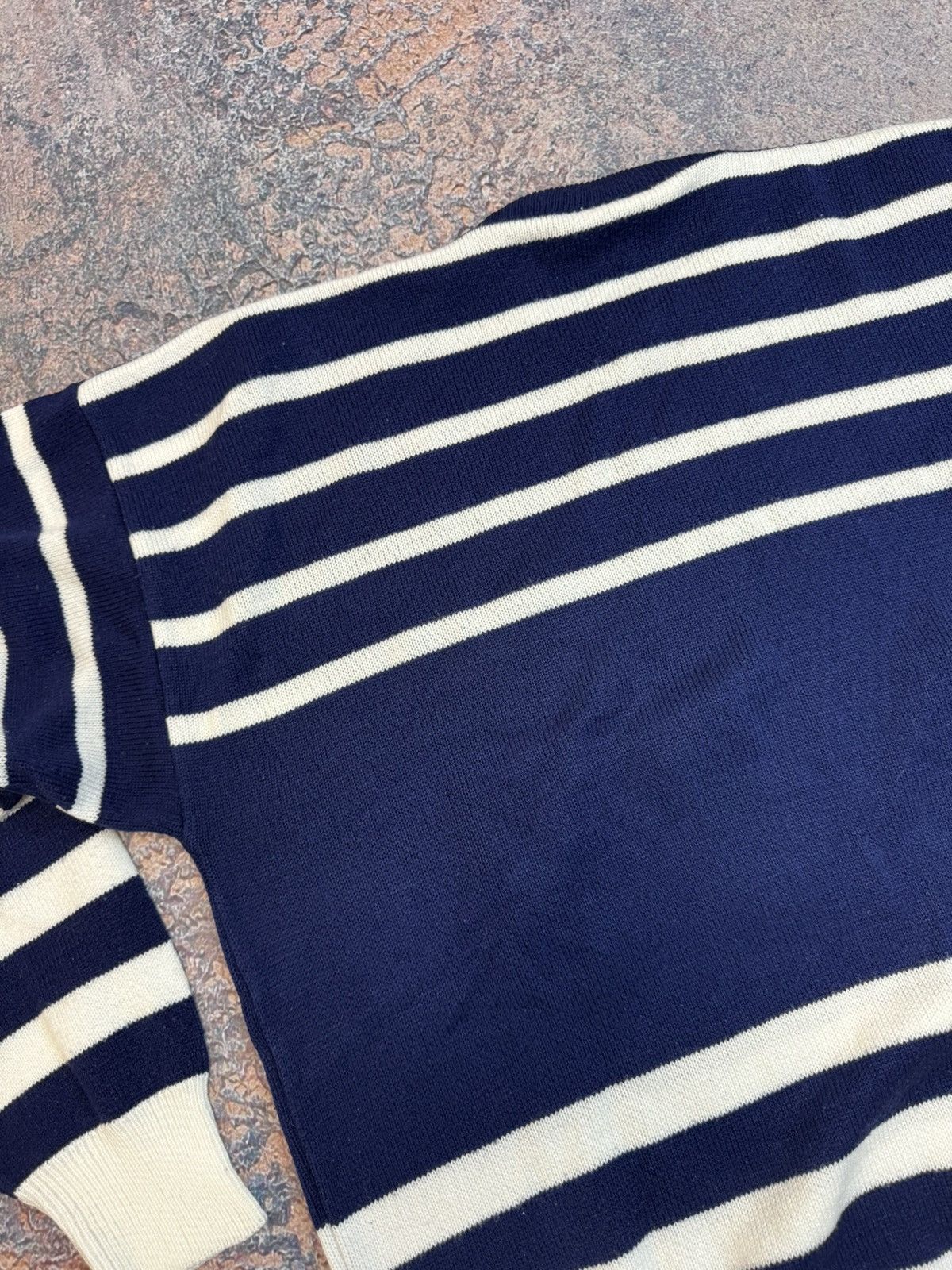 Lacoste Lacoste embroired tennis sweater made France vintage Size US XL / EU 56 / 4 - 9 Thumbnail