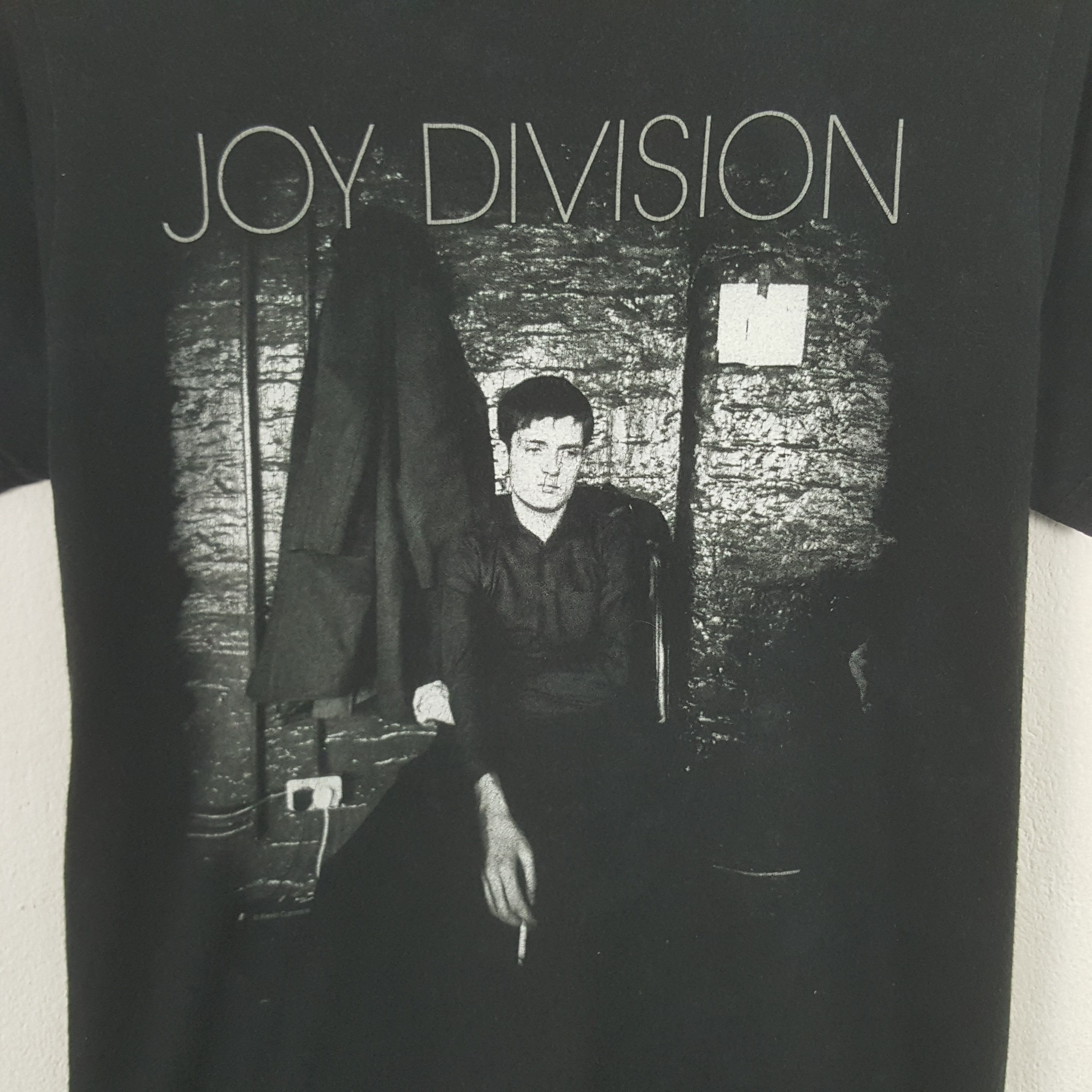 Band Tees Vintage Joy Division American Rock Band Tshirt Size US XS / EU 42 / 0 - 2 Thumbnail