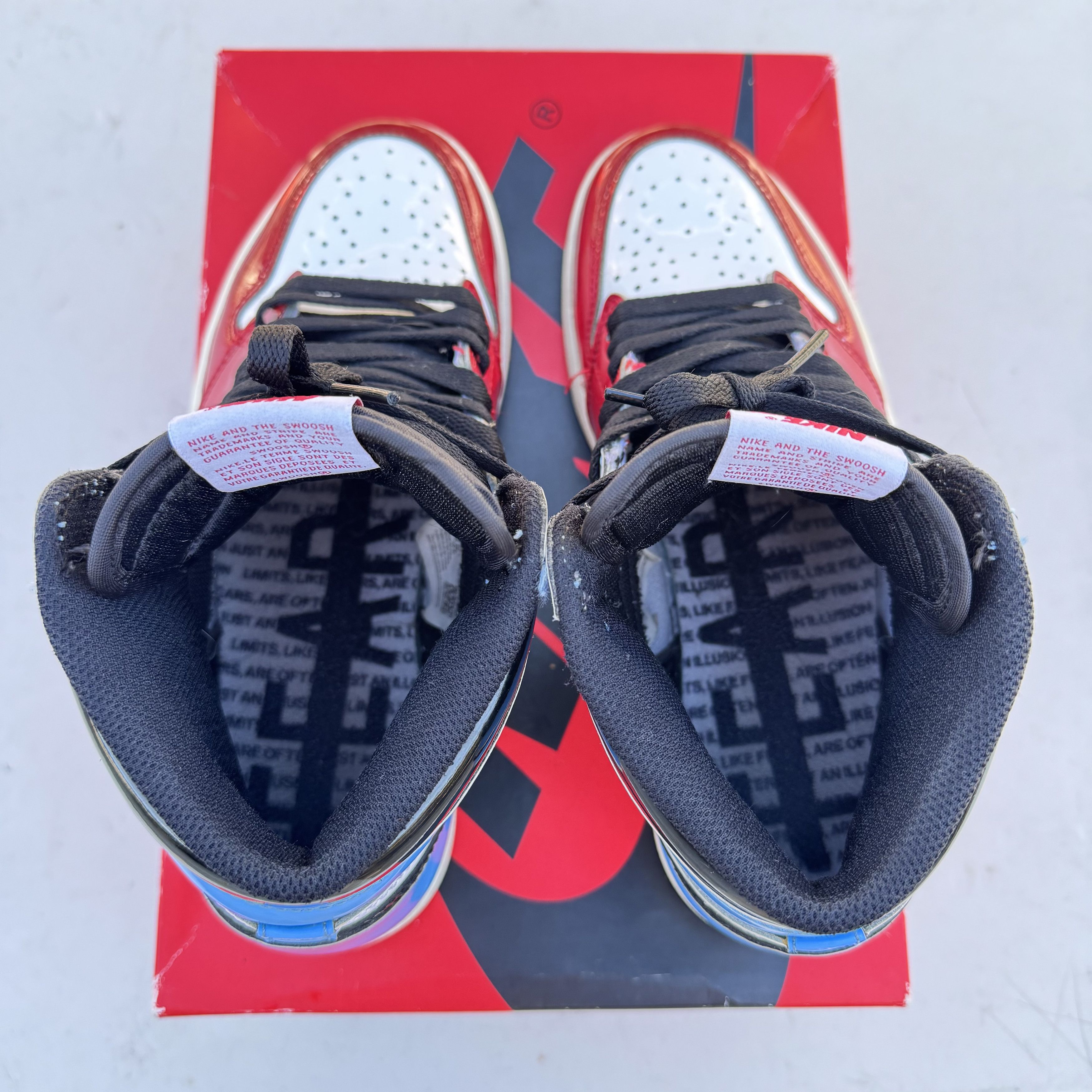 Jordan Brand Air Jordan 1 Retro High OG Fearless Size US 8.5 / EU 41-42 - 6 Thumbnail