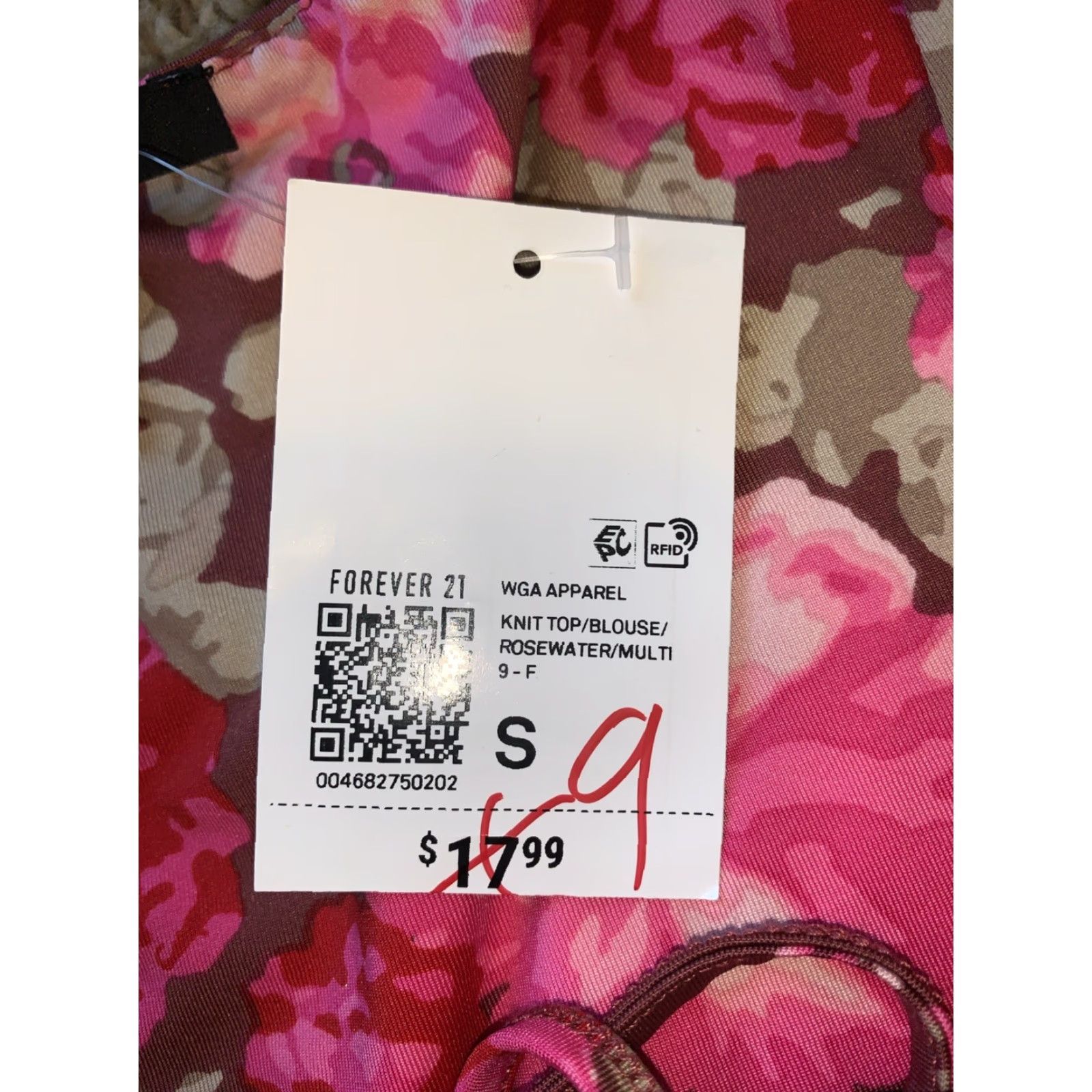 Forever 21 FOREVER 21 Shirt Womens Small S Pink Floral Knit L/S V-Neck Puff Sleeve Pullover Blouse NWT Mixed Rose Stretch Size S / US 4 / IT 40 - 7 Thumbnail