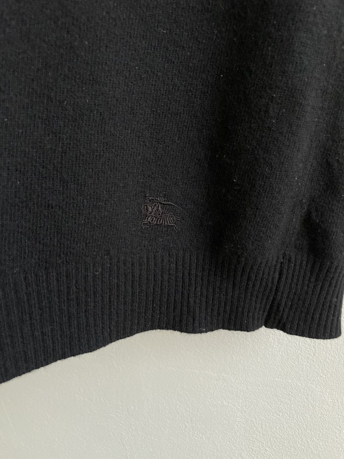 Burberry Burberry Wool Short Sleeve T Shirt Sweater Pullover Tee Size M / US 6-8 / IT 42-44 - 5 Thumbnail