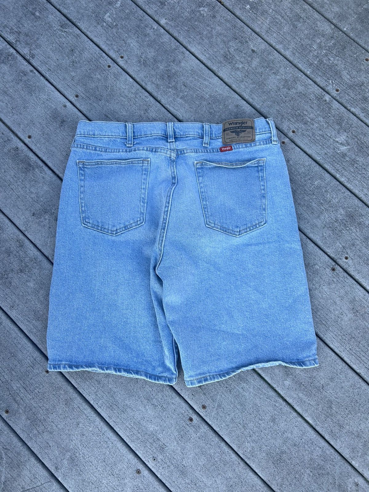Vintage × Wrangler Vintage wrangler jean shorts Size US 34 / EU 50 - 2 Thumbnail