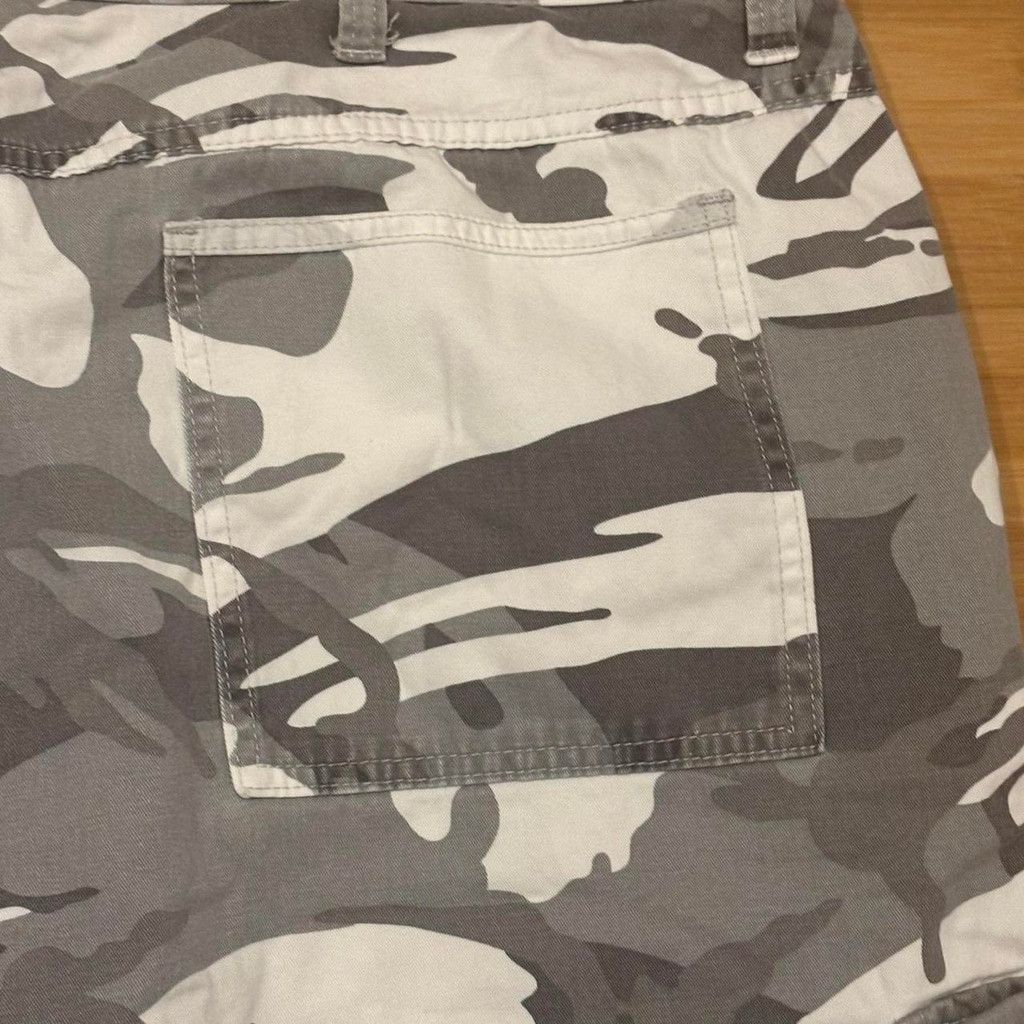 Wrangler Grey And White Cargo Wrangler Jnco style Jorts Size US 38 / EU 54 - 5 Thumbnail