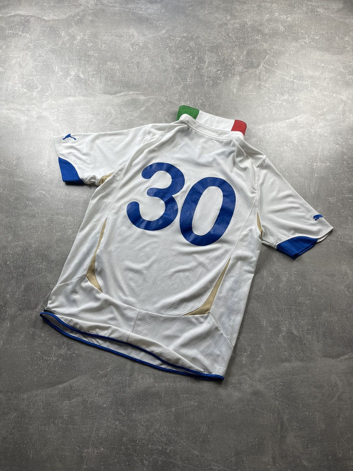 Puma PUMA Italy National Team Away Jersey n30 Nazionale Azzurra Size US L / EU 52-54 / 3 - 7 Thumbnail