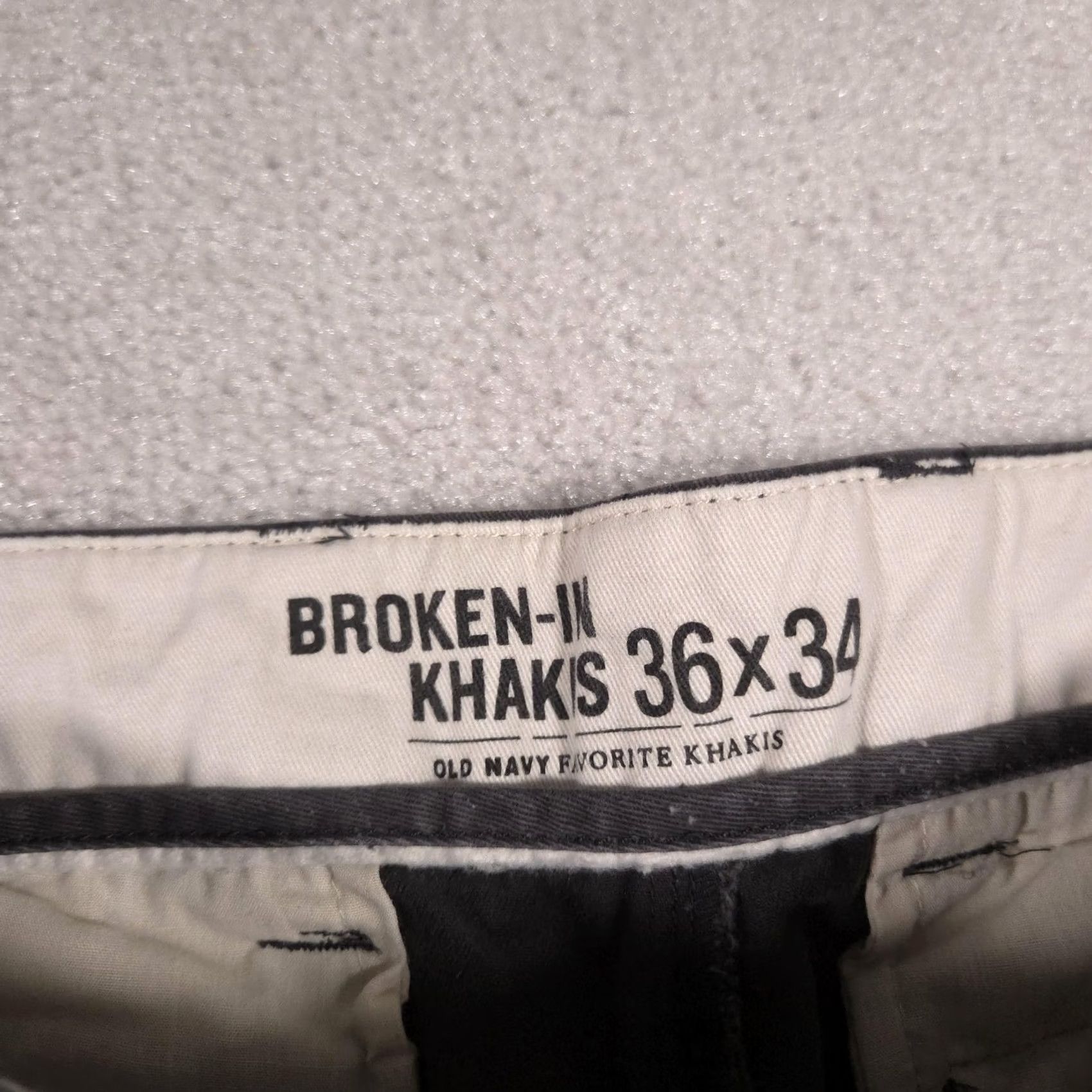 Old Navy Old Navy Broken-In Khakis Pants Mens 38x32 Gray Chino Flat Front Straight Leg Regular Waist 36 Size US 36 / EU 52 - 5 Thumbnail