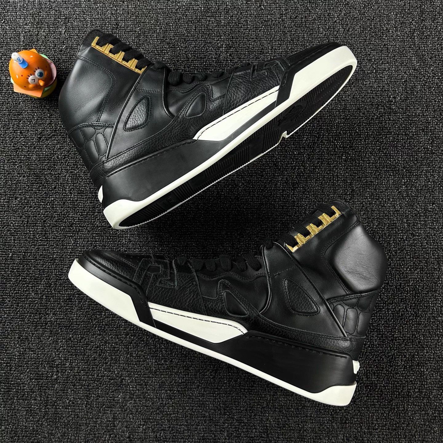 Versace Versace black high-top casual sneakers men's 43 Size US 10 / EU 43 - 3 Thumbnail
