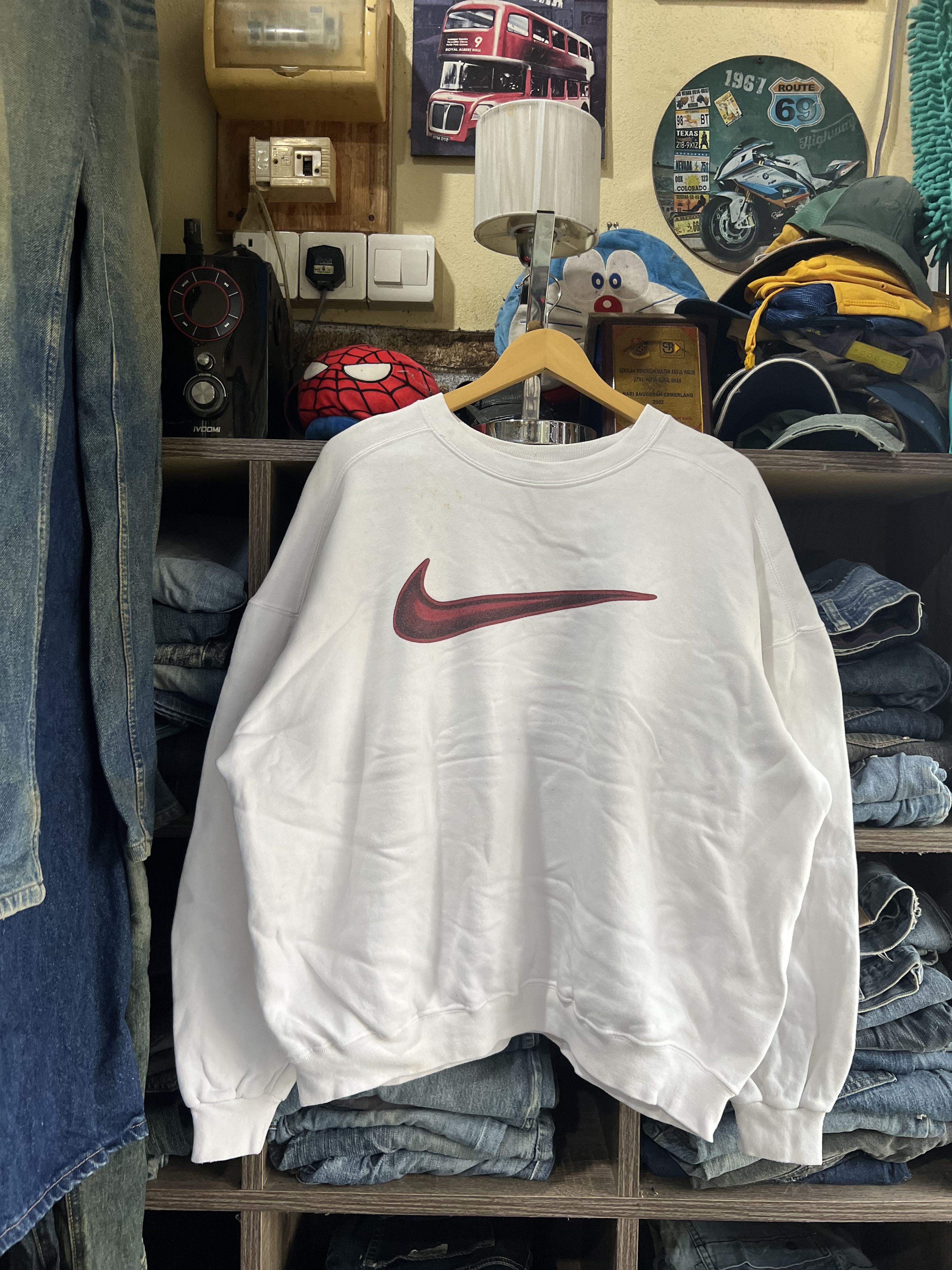 Nike 🔥Vintage Nike Big Swoosh Crewneck Sweatshirt Size US XXL / EU 58 / 5 - 16 Thumbnail