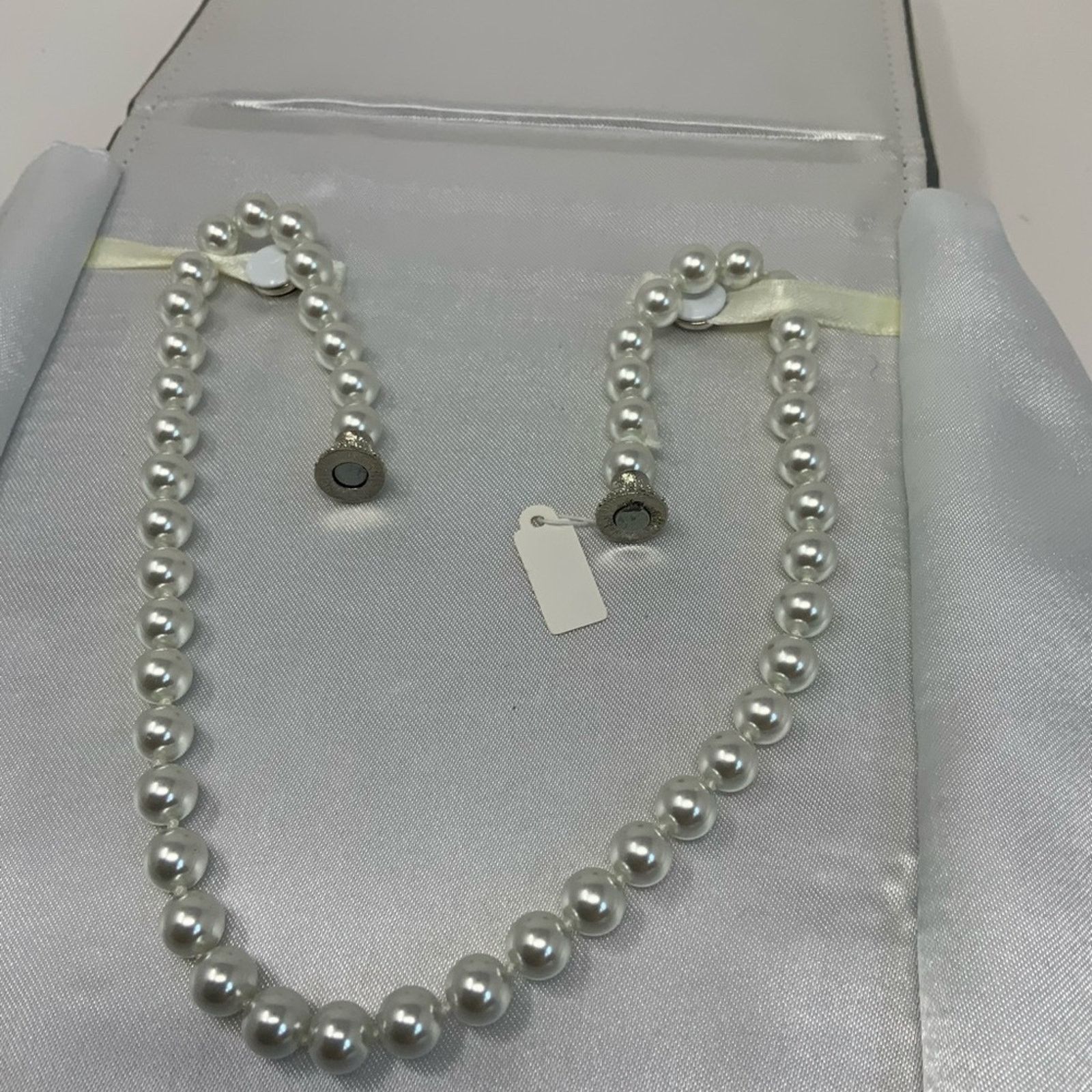 Other Pearl Necklace Silver Crystal Ball Clasp Wedding Bride Size ONE SIZE - 4 Thumbnail