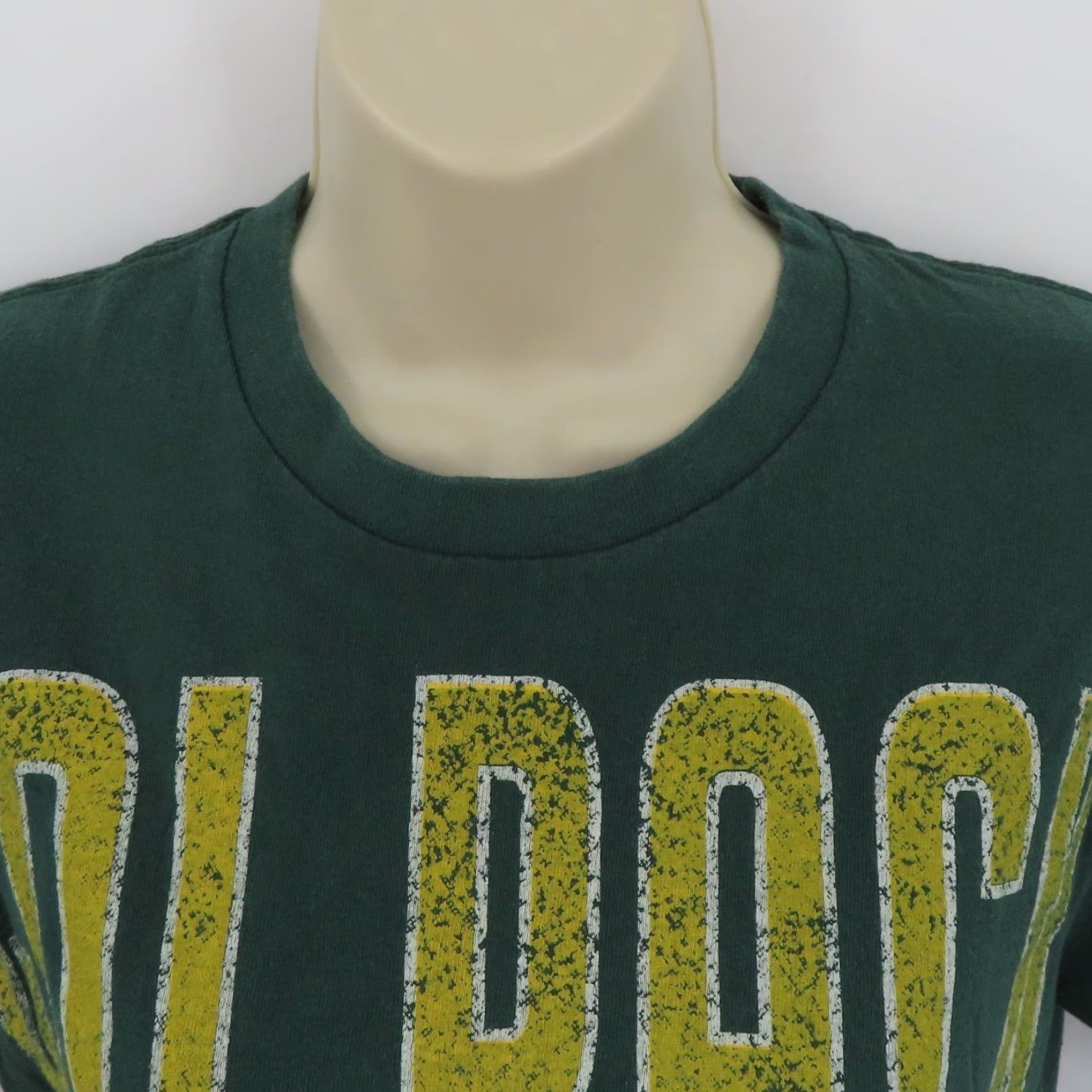 NFL NFL Unisex T-Shirt Shirt Go Pack Go Crew Neck Tee Green Bay Packers Small S (Adult) Womens?? Size S / US 4 / IT 40 - 2 Thumbnail