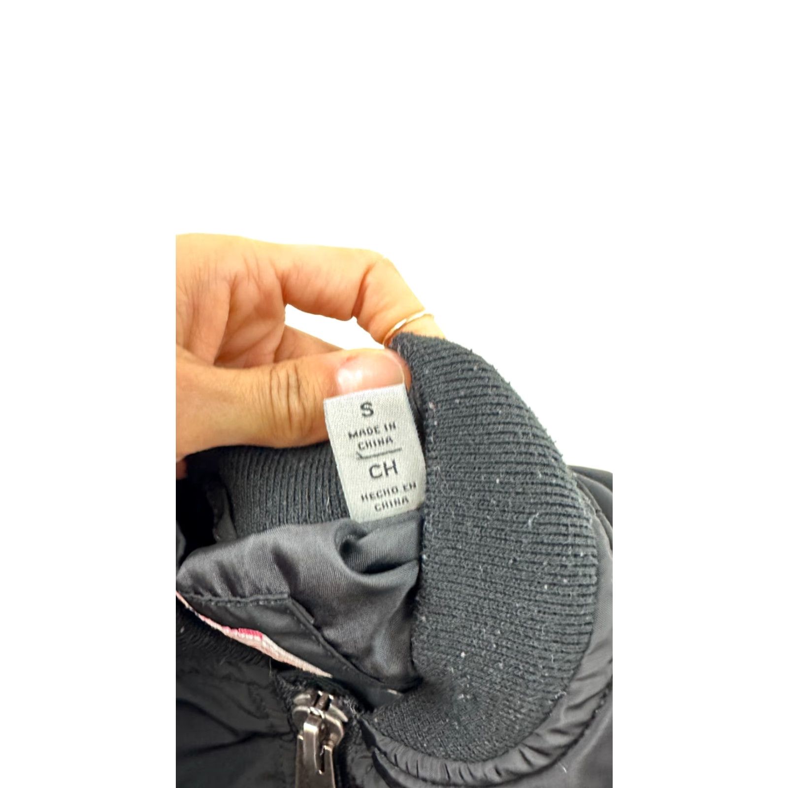 Levi's Levi’s Jacket Womens Small Black Bomber Jacket Full Zip Polyester Stretch Regular Fit Long Sleeve Casual Fall Winter Mens Womens? Size S / US 4 / IT 40 - 5 Thumbnail
