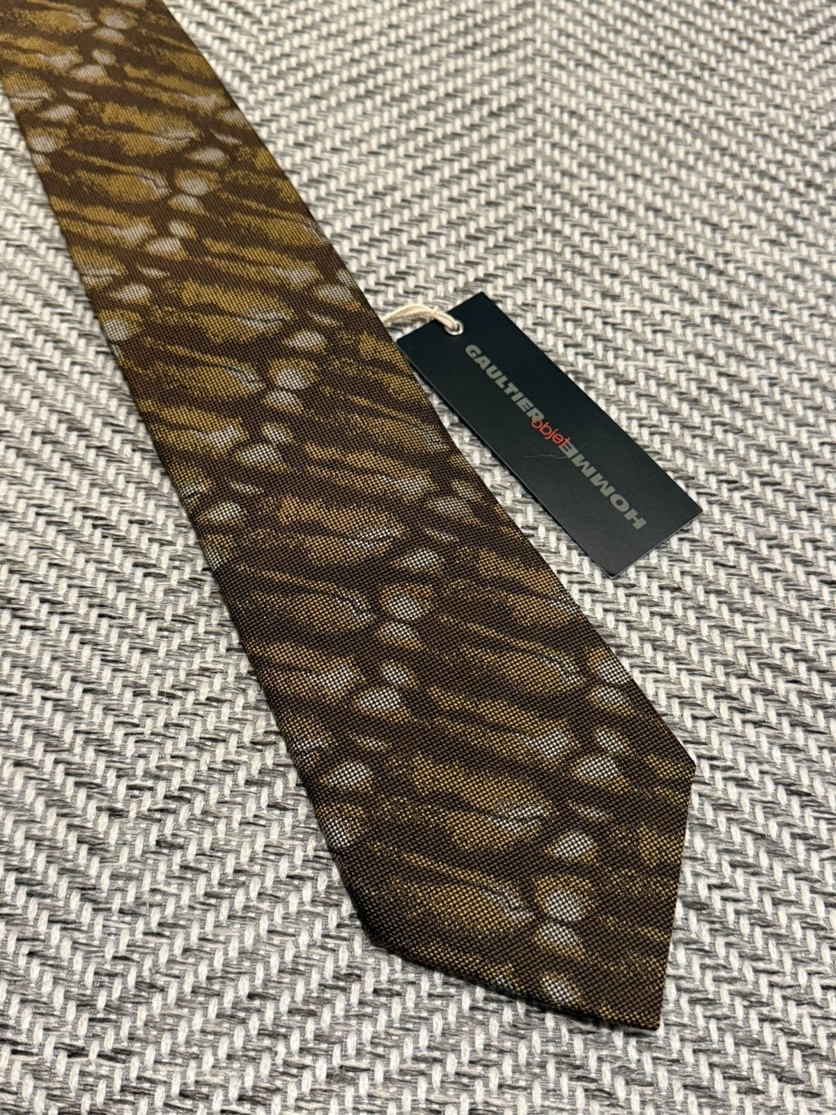 Jean Paul Gaultier JEAN PAUL GAULTIER OBJET CAMOUFLAGE NECK TIE Size ONE SIZE - 1 Thumbnail