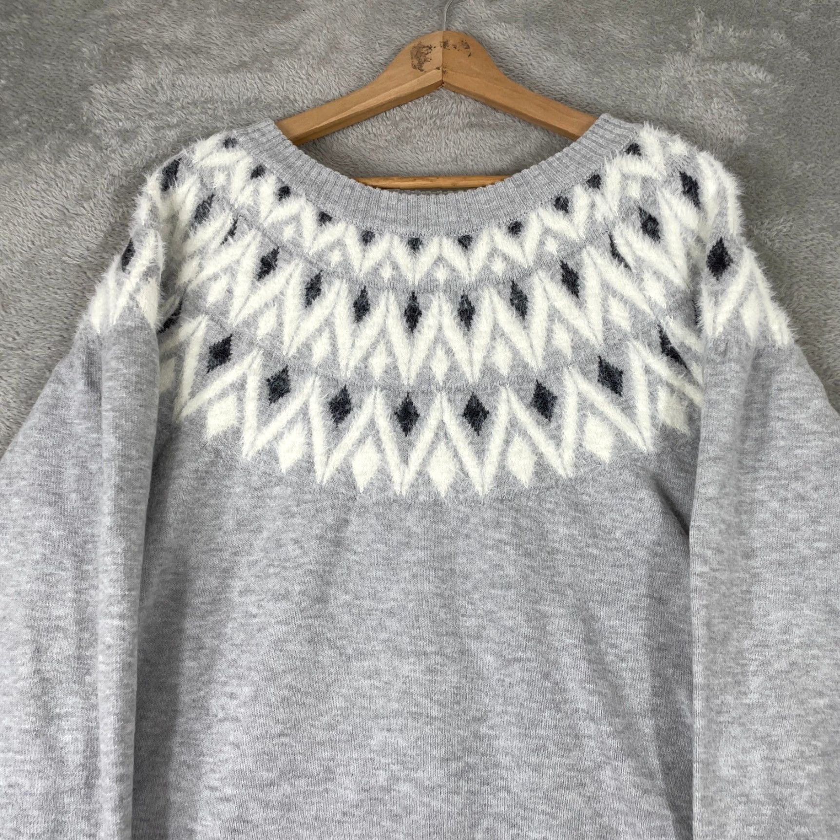 Vintage Maurices Sweater Womens Large Gray Fair Isle Fuzzy Yoke Knit Pullover Size L / US 10 / IT 46 - 4 Thumbnail