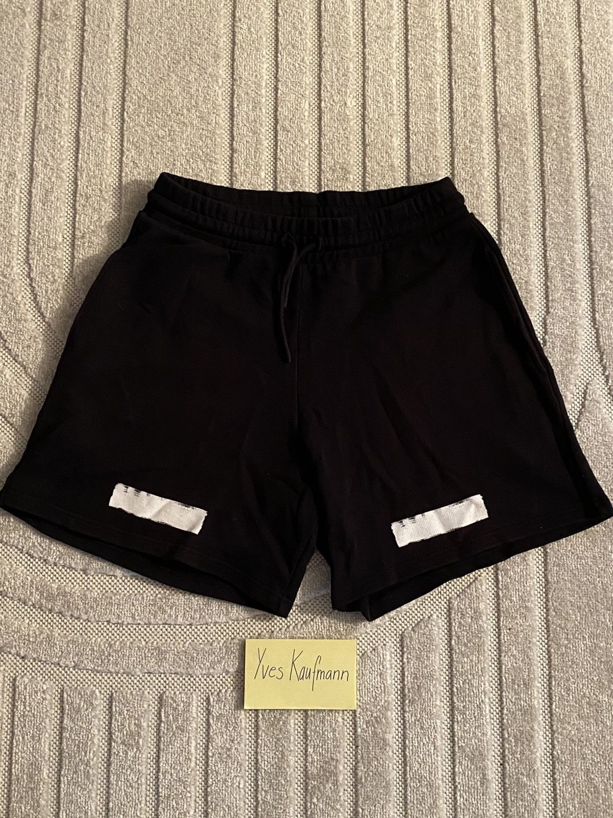 Off-White Off White c/o Virgil Abloh Shorts (Size S) Size US 30 / EU 46 - 1 Thumbnail