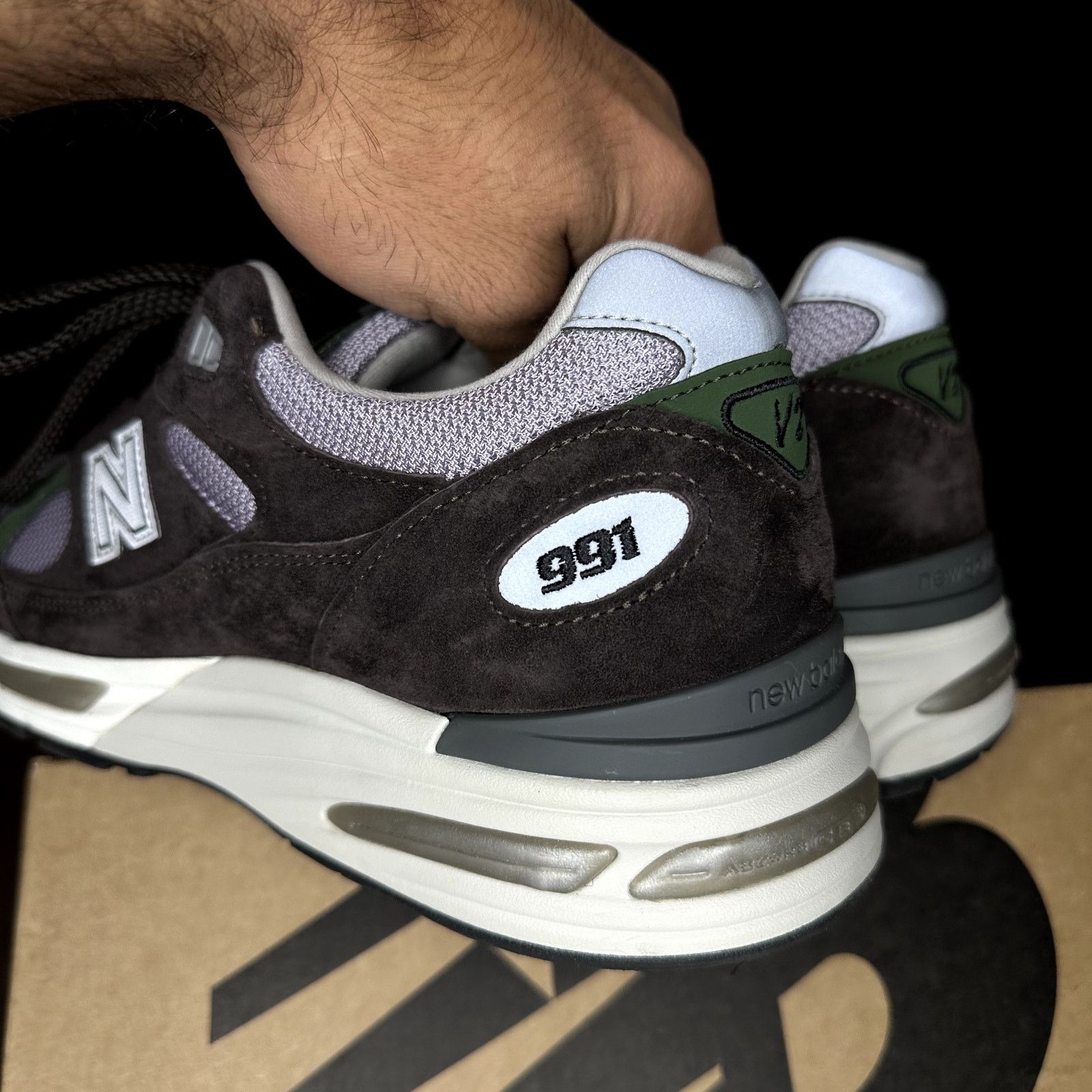 New Balance New Balance 991v2 'Made in UK' Size US 8.5 / EU 41-42 - 6 Thumbnail