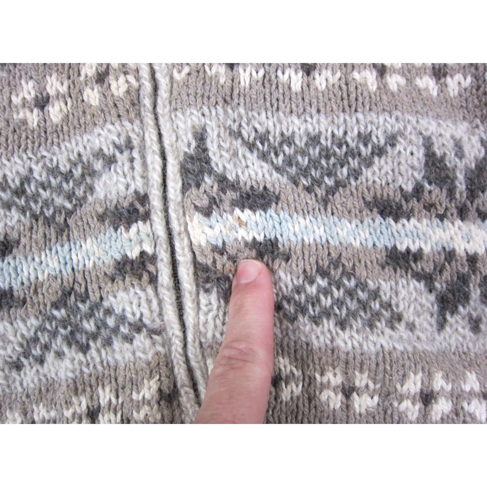 Vintage VINTAGE Woolrich Sweater Cardigan Womens M Beige Fair Isle Full Zip 90s Cozy Woolrich Womens Size M Beige Cardigan Sweater Ladies Mens? Size M / US 6-8 / IT 42-44 - 5 Thumbnail