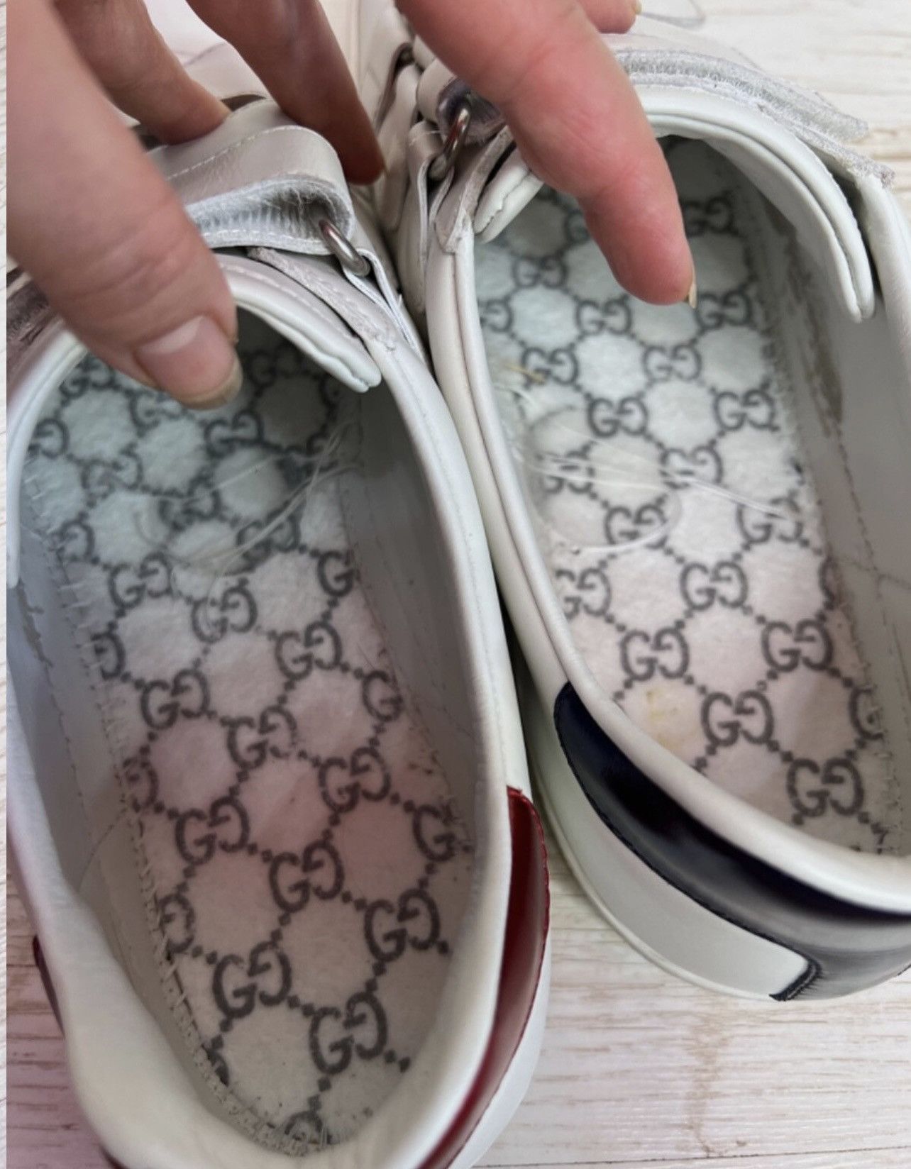 Gucci Gucci Ace Leather Velcro Sneakers Size 10 Luxury Shoes Size US 10 / EU 43 - 12 Thumbnail