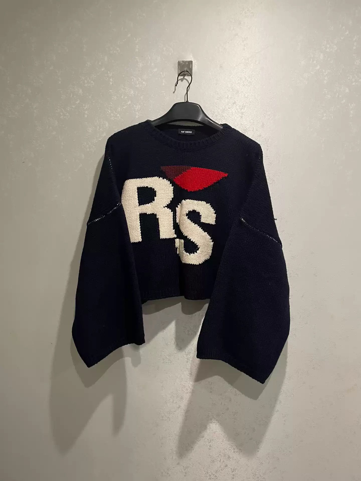 Raf Simons Raf Simons 19fw short RS sweater Size US S / EU 44-46 / 1 - 1 Thumbnail