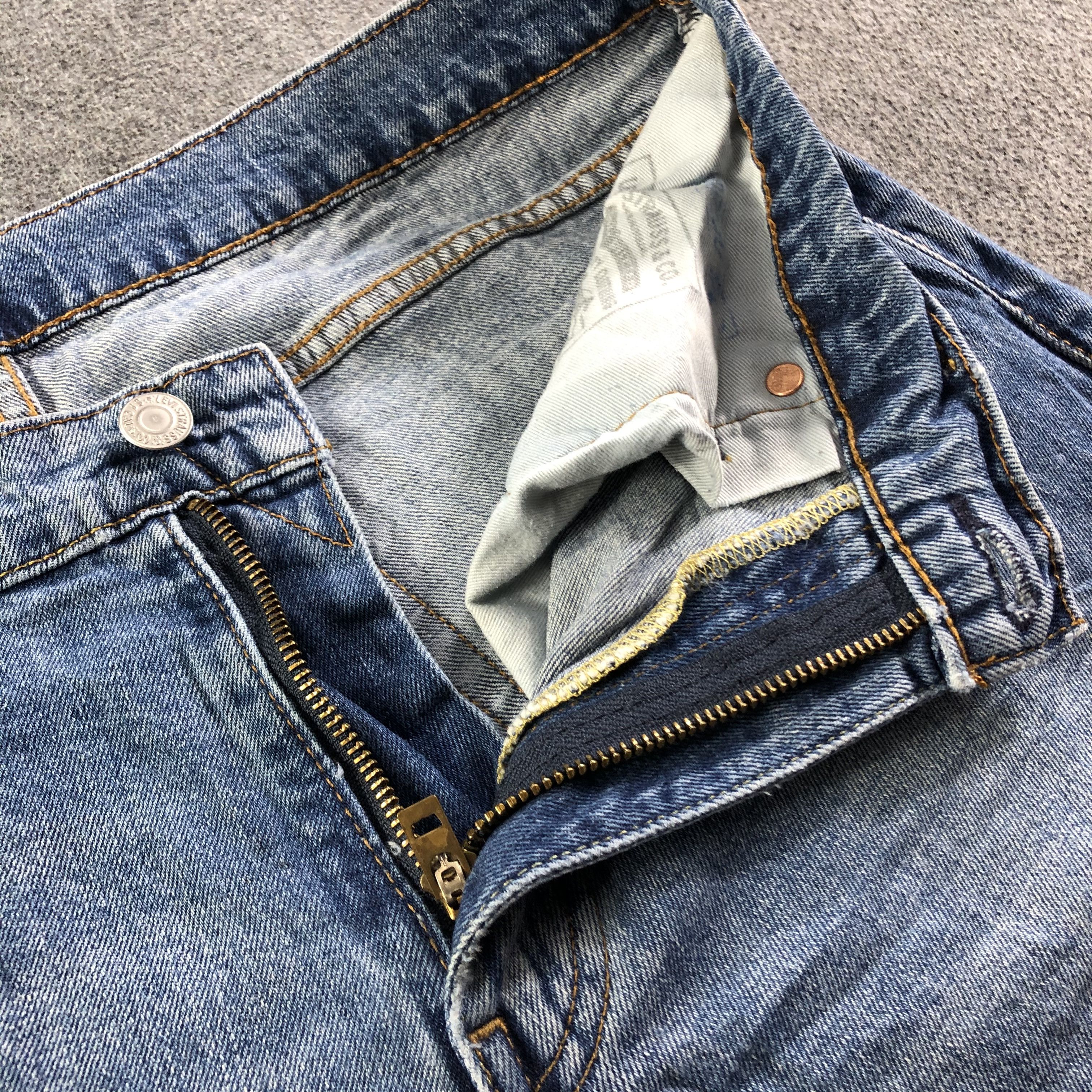 Levi's Vintage Blue Wash Levis 527 Jeans-J3712 Size US 34 / EU 50 - 8 Thumbnail