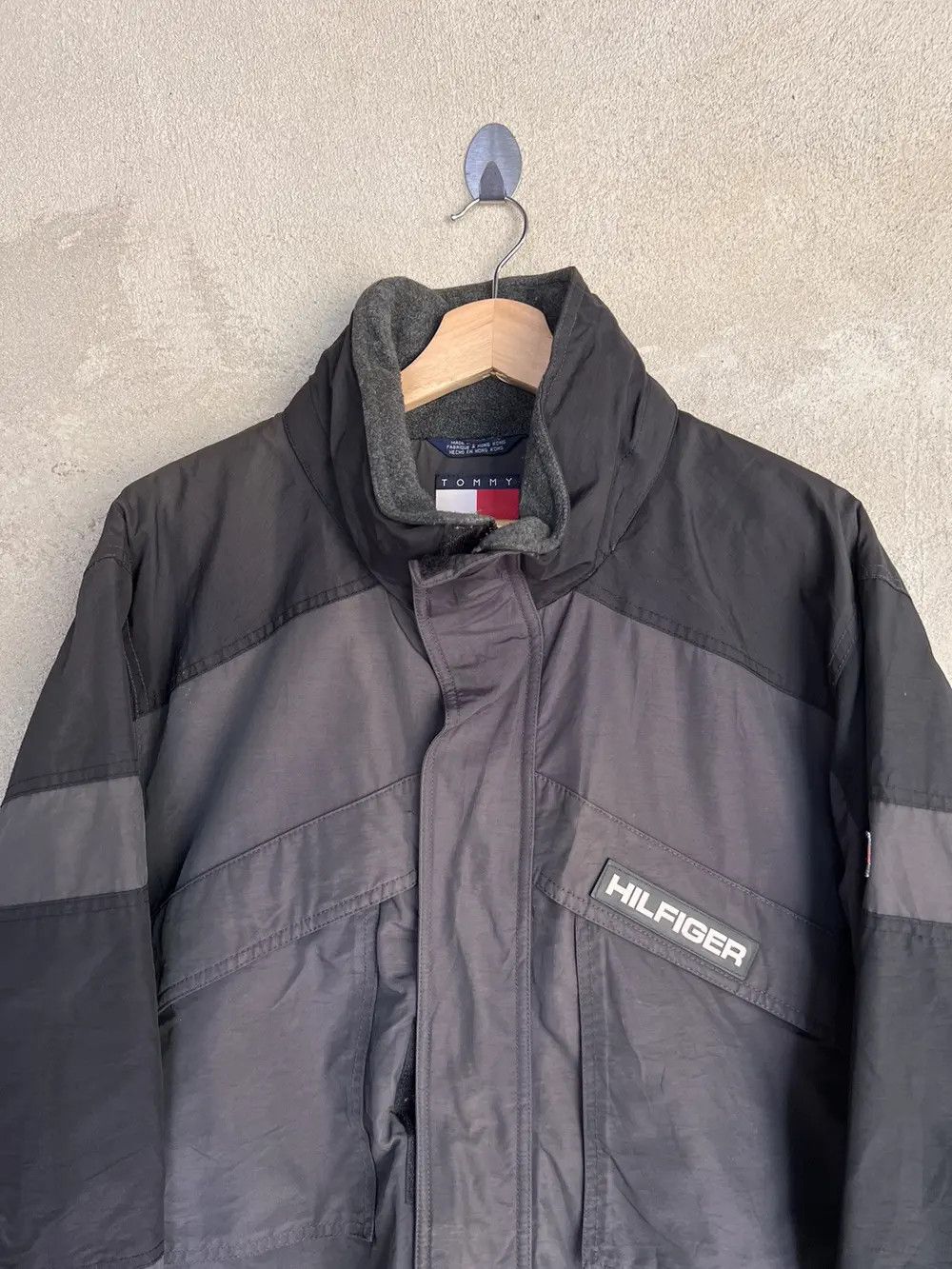 Tommy Hilfiger Tommy Hilfiger Ski Jacket Size US L / EU 52-54 / 3 - 3 Thumbnail